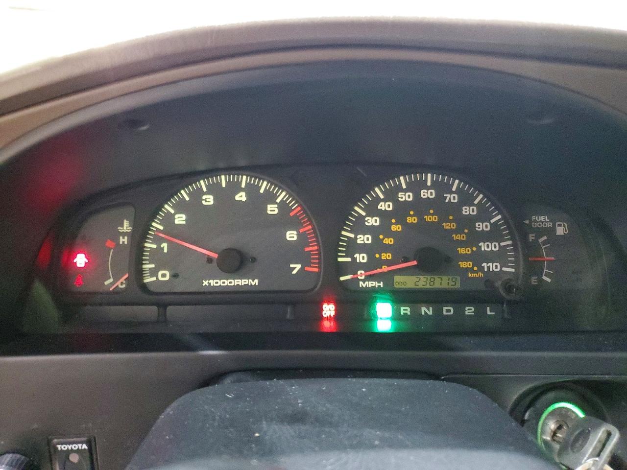 1999 TOYOTA 4RUNNER SR5 photo 9