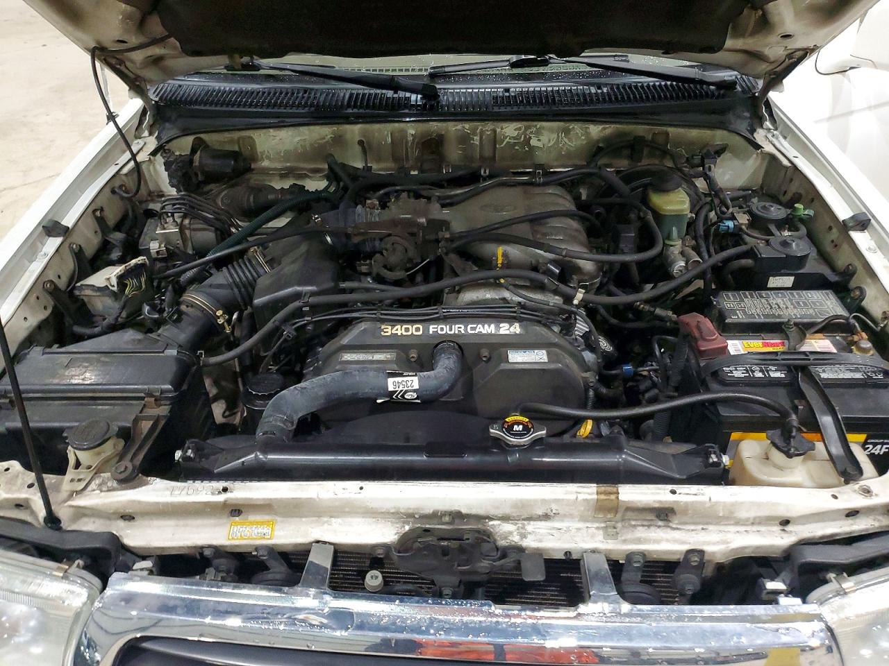 1999 TOYOTA 4RUNNER SR5 photo 12
