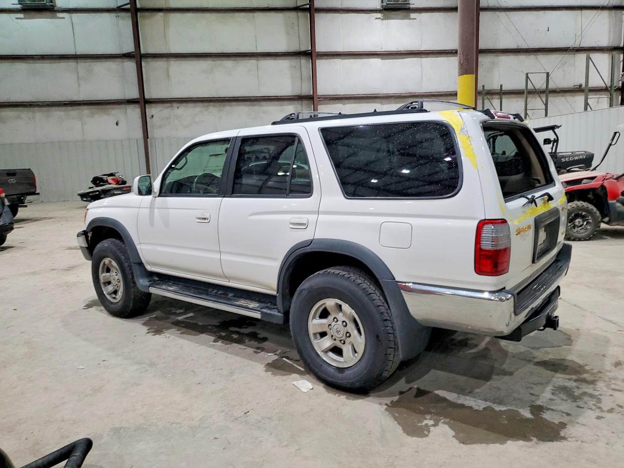 1999 TOYOTA 4RUNNER SR5 photo 2