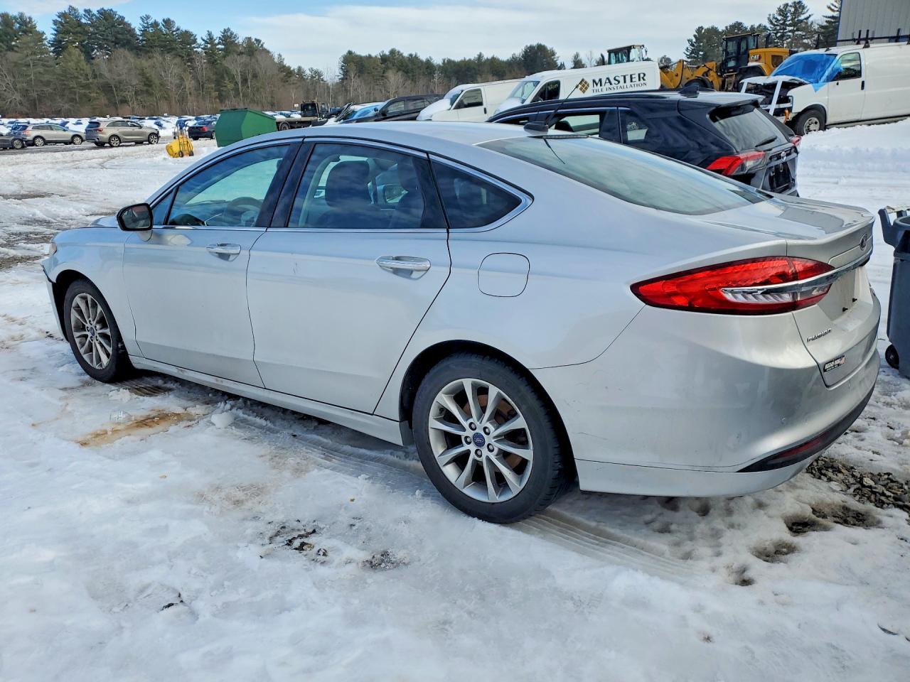 2017 FORD FUSION SE photo 3