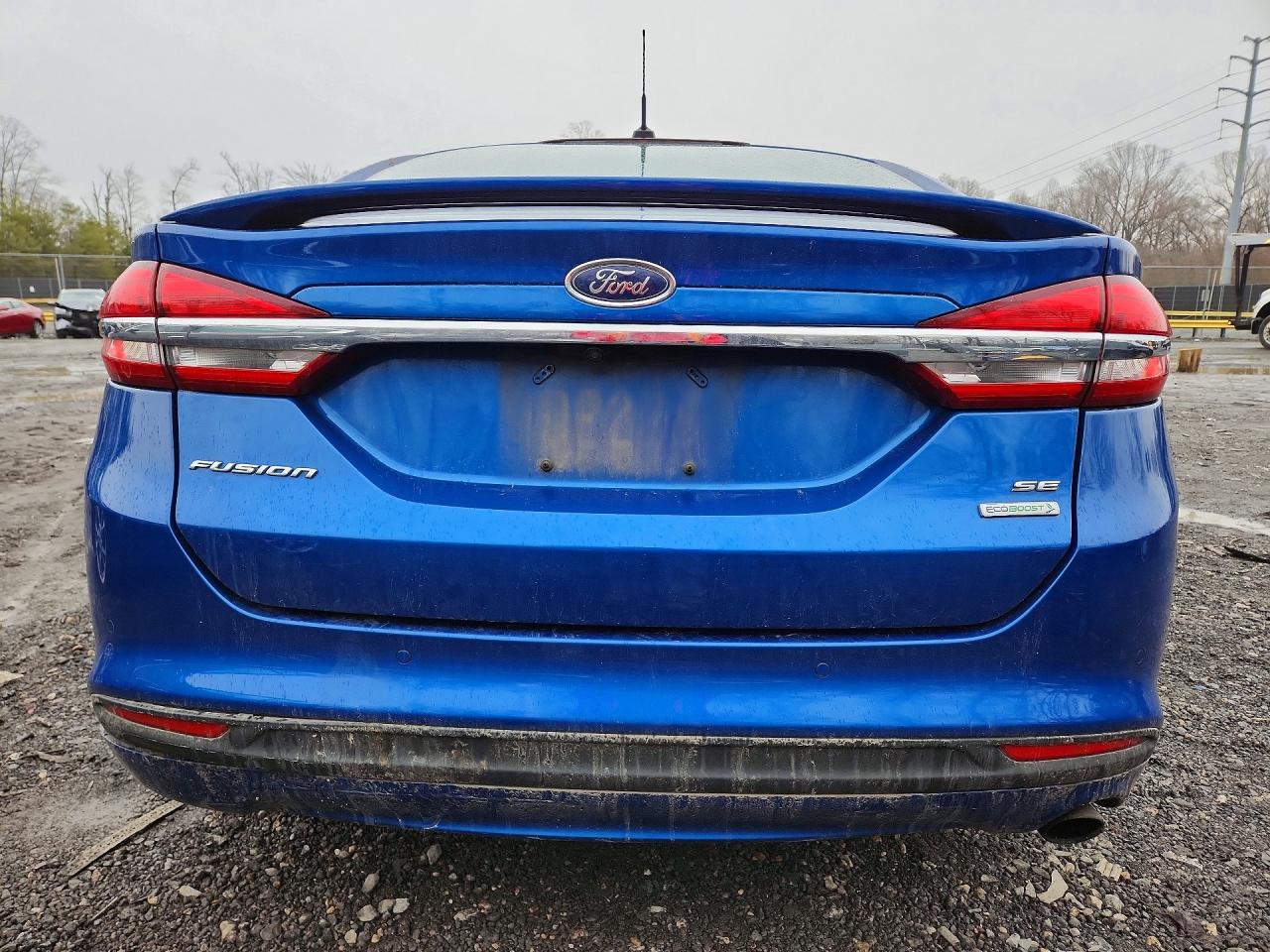 2017 FORD FUSION SE photo 6
