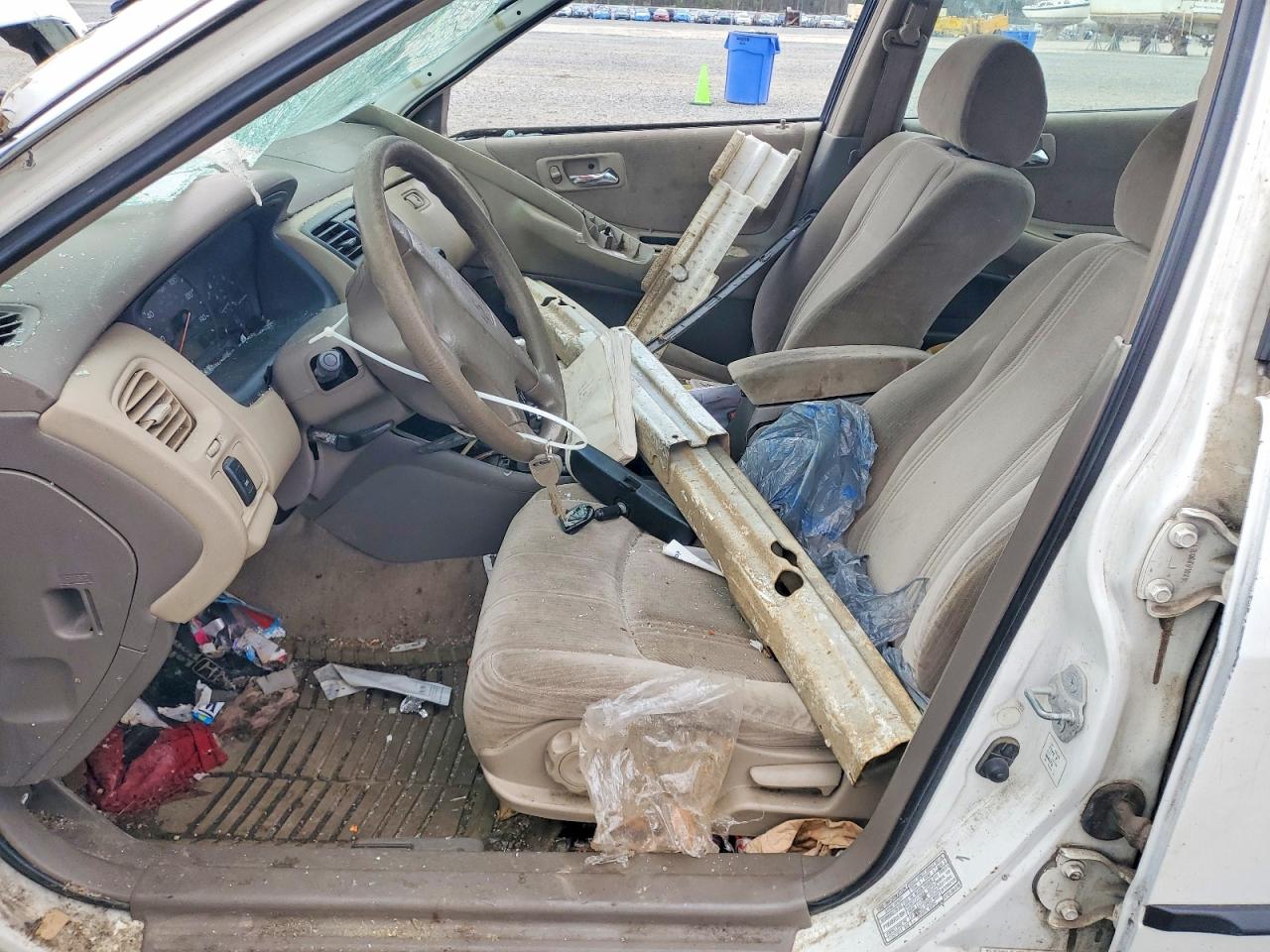 1999 HOND ACCORD photo 7