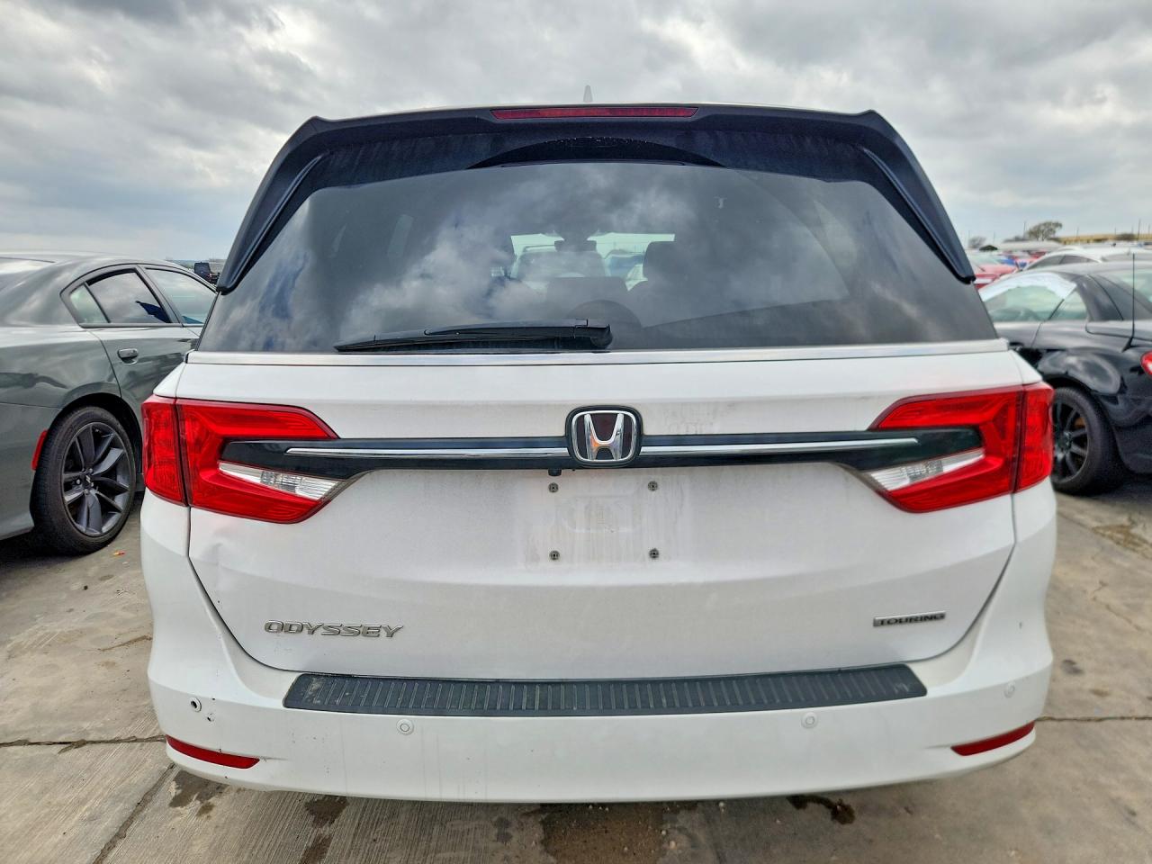 2024 HONDA ODYSSEY TOURING photo 16