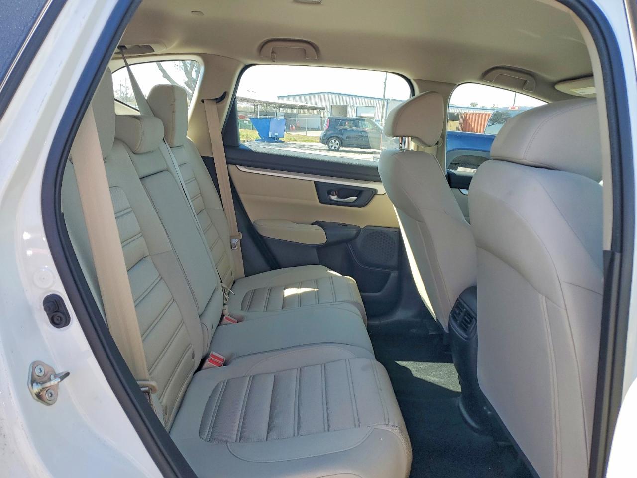 2018 HONDA CR-V LX photo 31