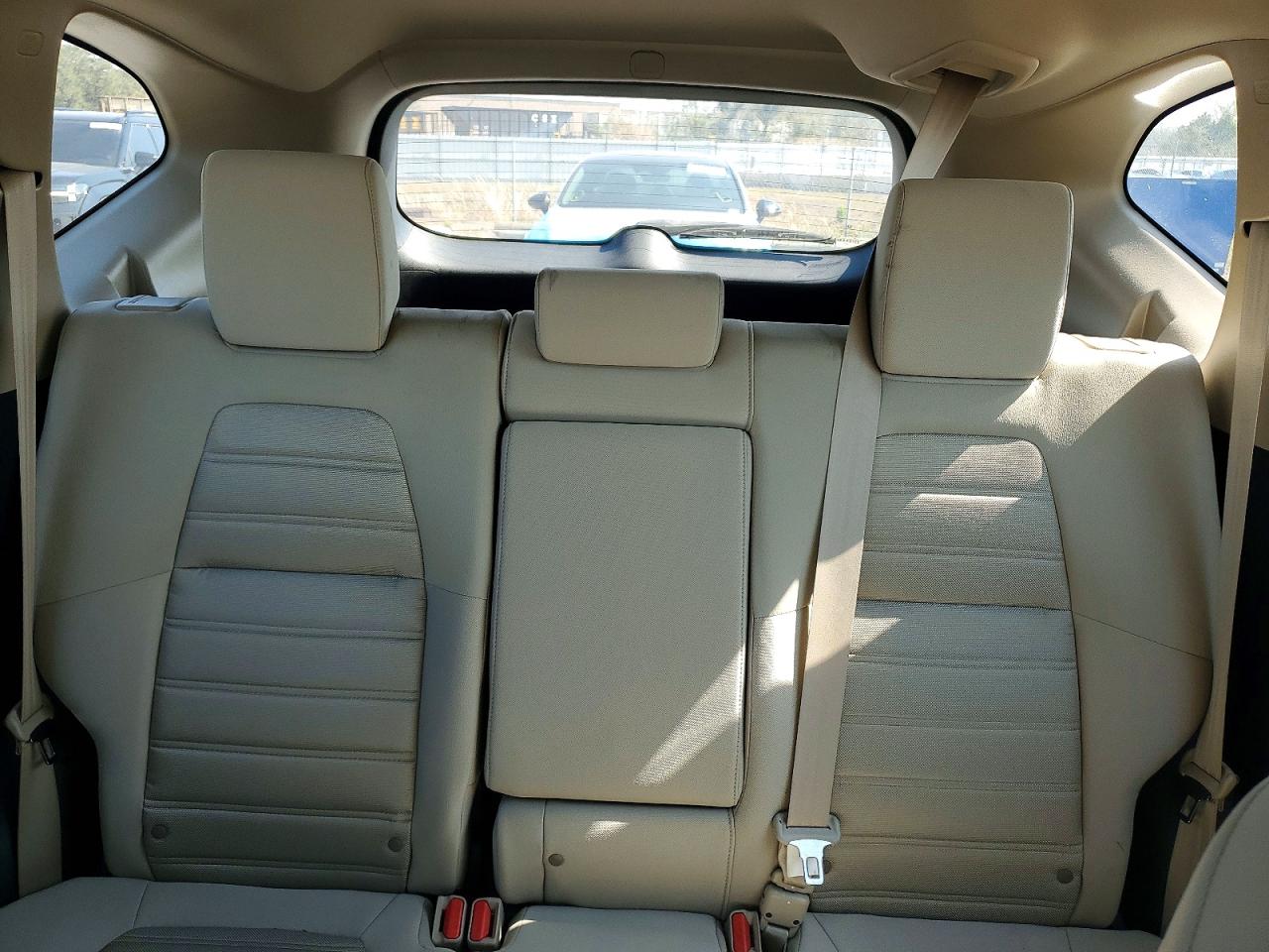 2018 HONDA CR-V LX photo 28