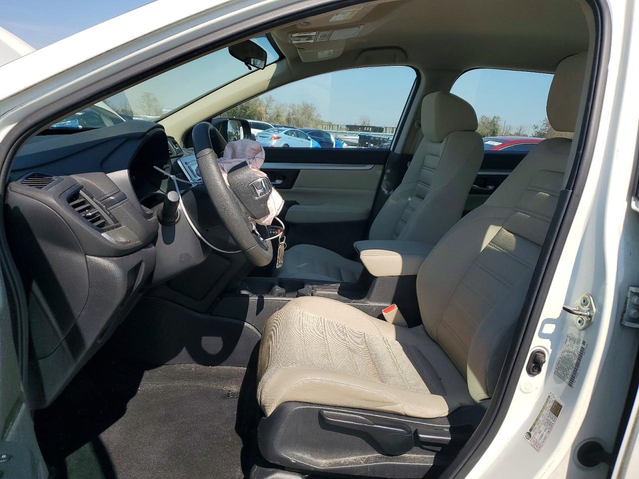 2018 HONDA CR-V LX photo 19