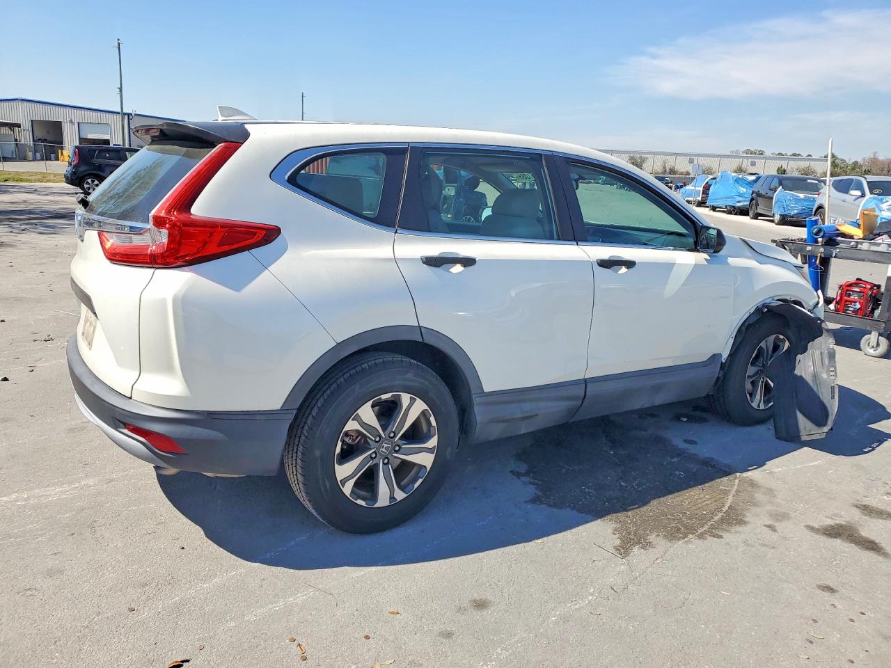 2018 HONDA CR-V LX photo 7