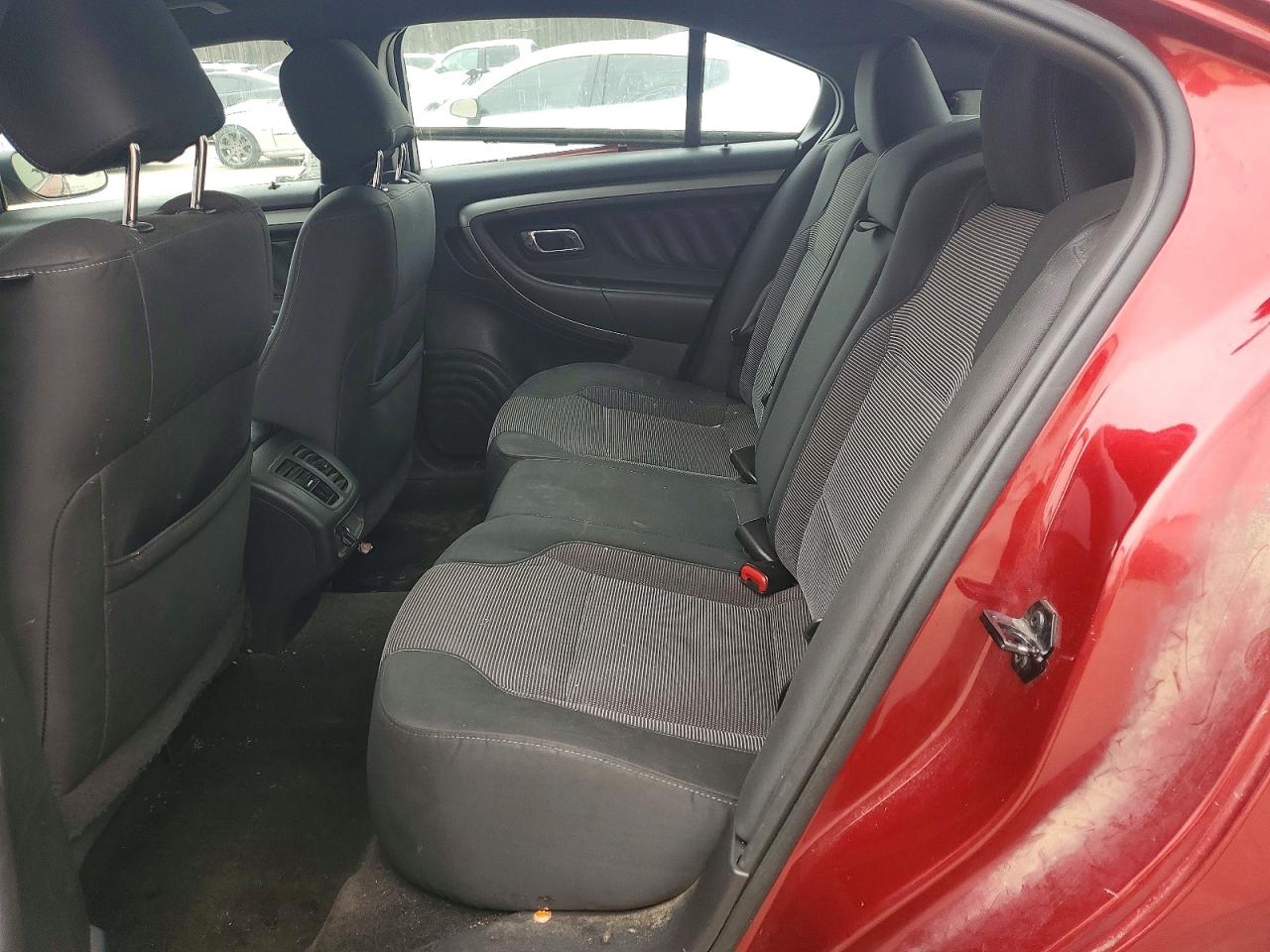 2015 FORD TAURUS SEL photo 10