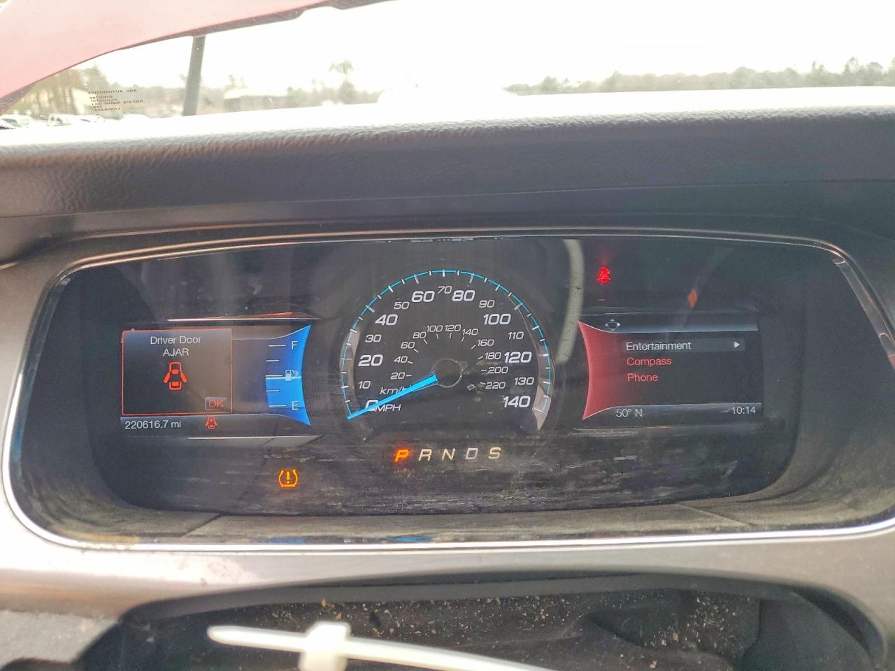2015 FORD TAURUS SEL photo 9