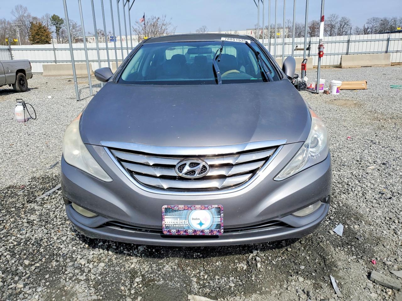 2011 HYUNDAI SONATA SE photo 5