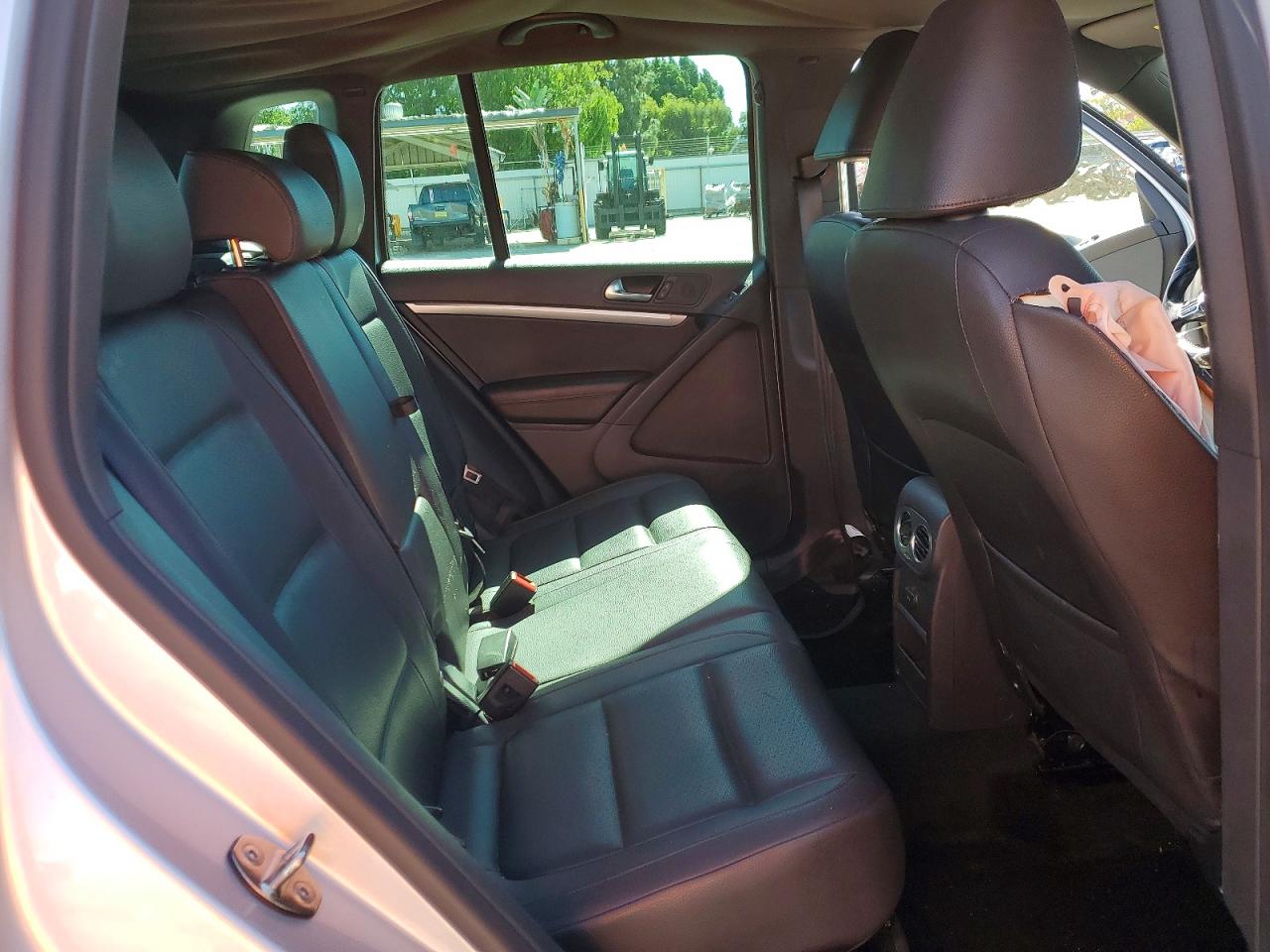 2016 VOLKSWAGEN TIGUAN S photo 21