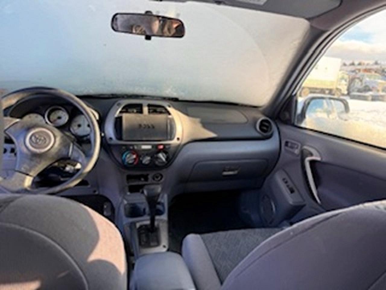2003 TOYOTA RAV4 BASE photo 19