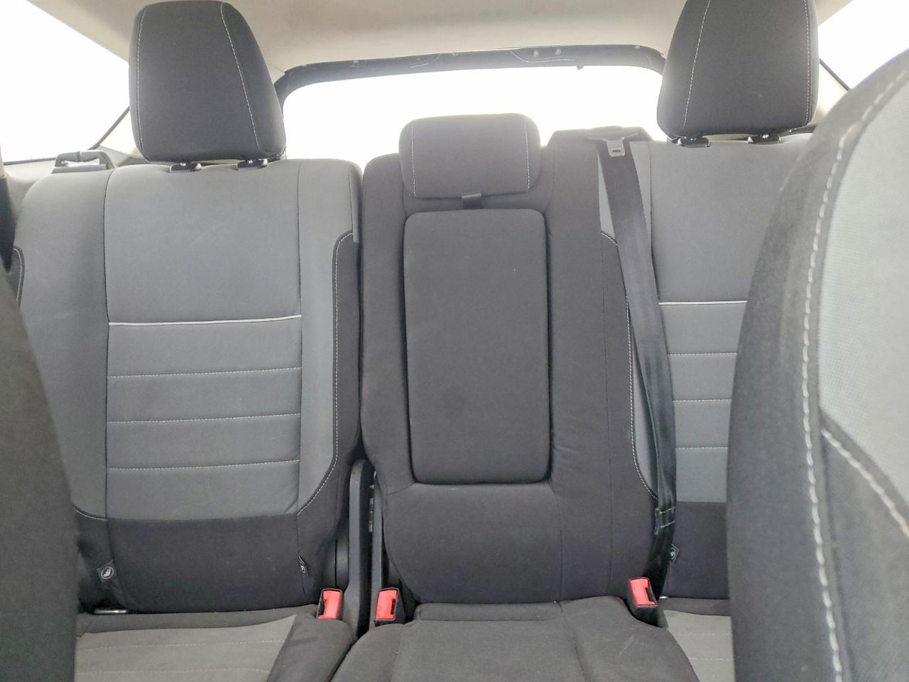2015 FORD ESCAPE SE photo 28