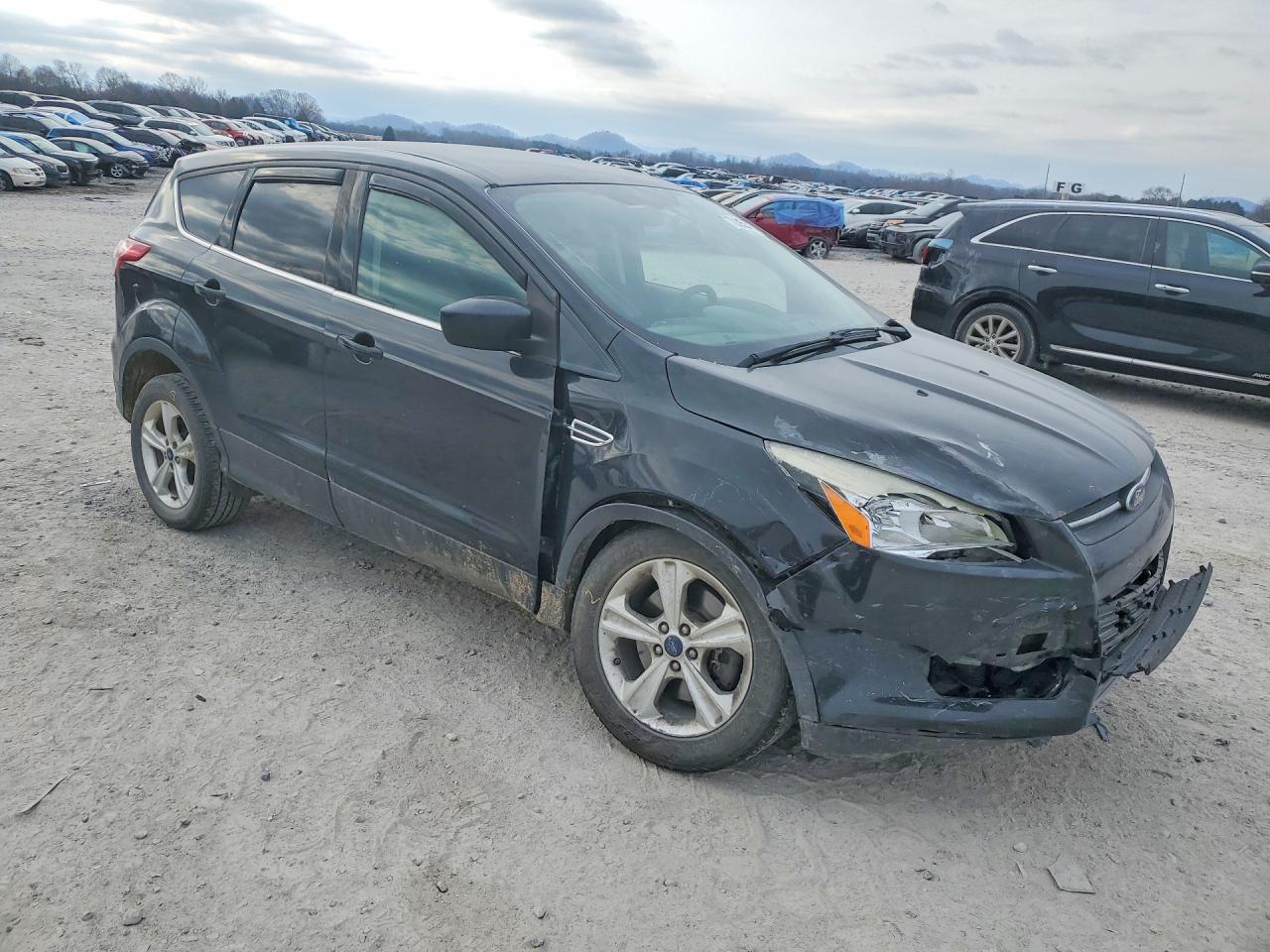 2015 FORD ESCAPE SE photo 10