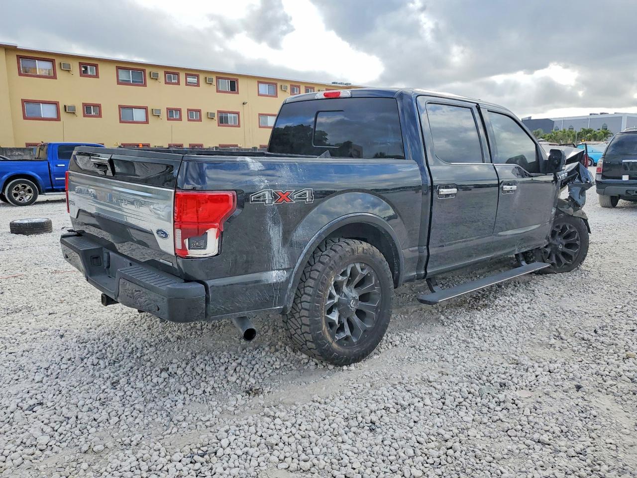 2020 FORD F150 SUPERCREW photo 5