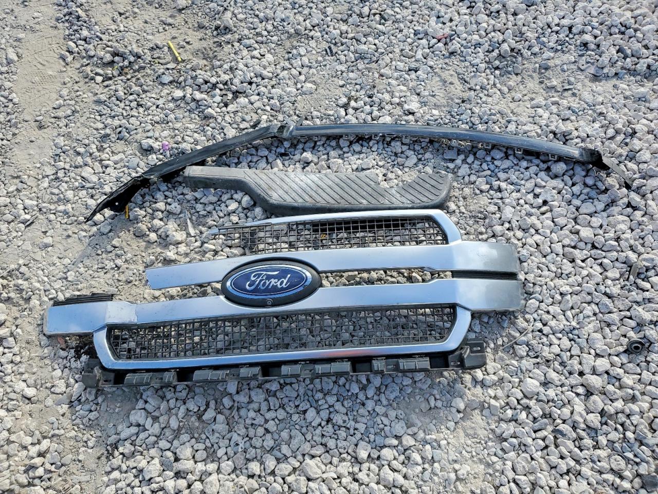 2020 FORD F150 SUPERCREW photo 23