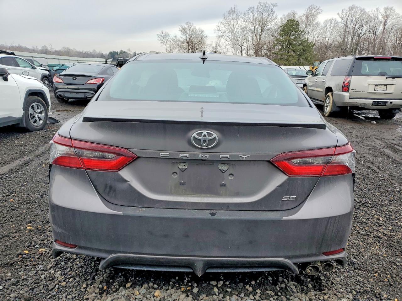 2024 TOYOTA CAMRY SE photo 16