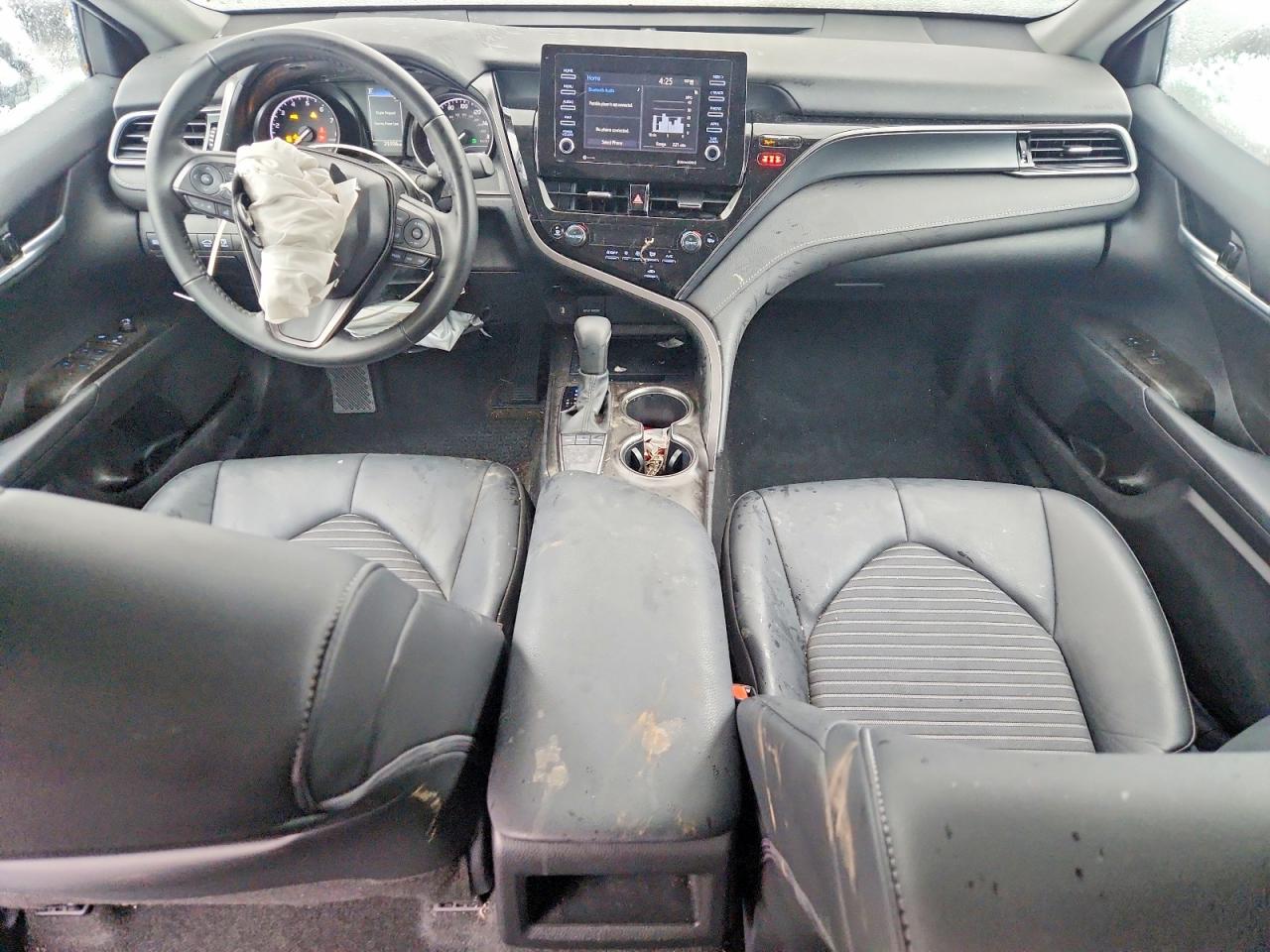 2024 TOYOTA CAMRY SE photo 22