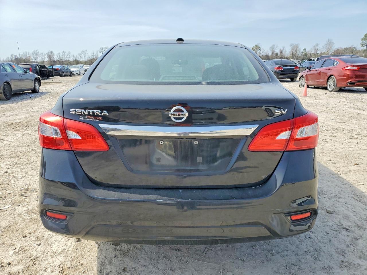 2017 NISSAN SENTRA SV photo 6
