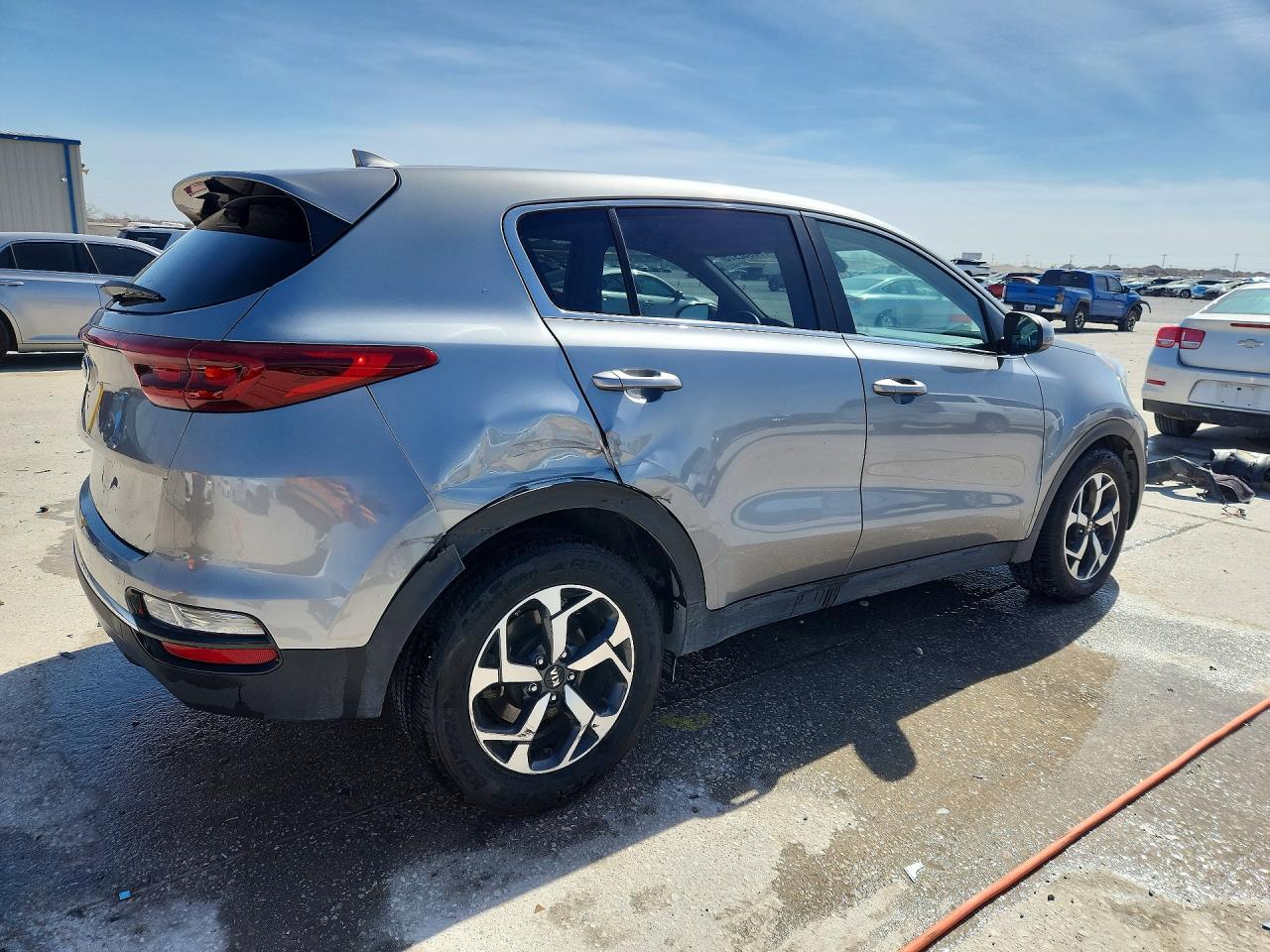 2021 KIA SPORTAGE LX photo 5