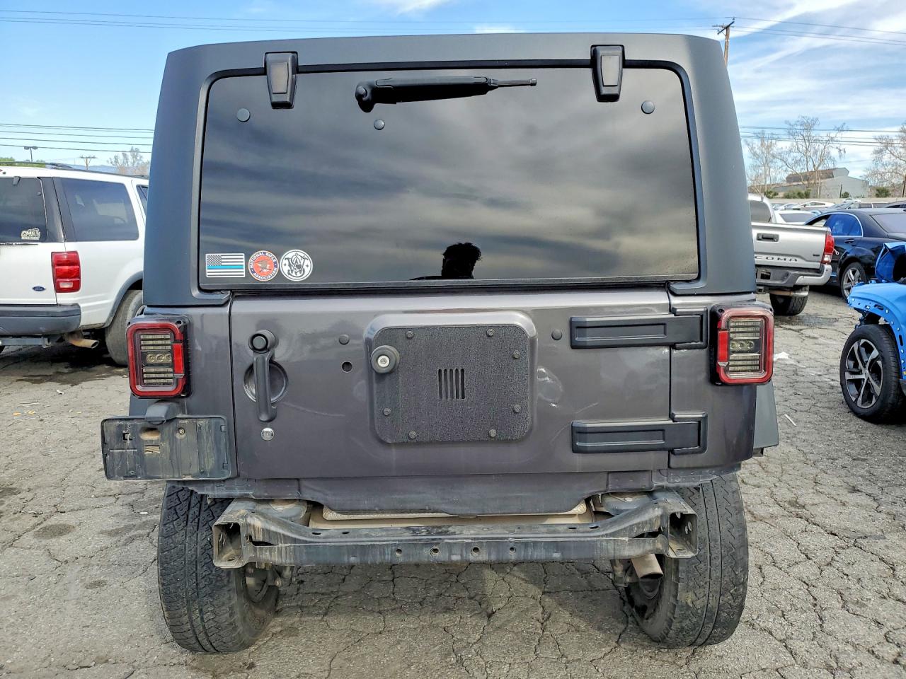 2018 JEEP WRANGLER UNLIMITED SPORT photo 6