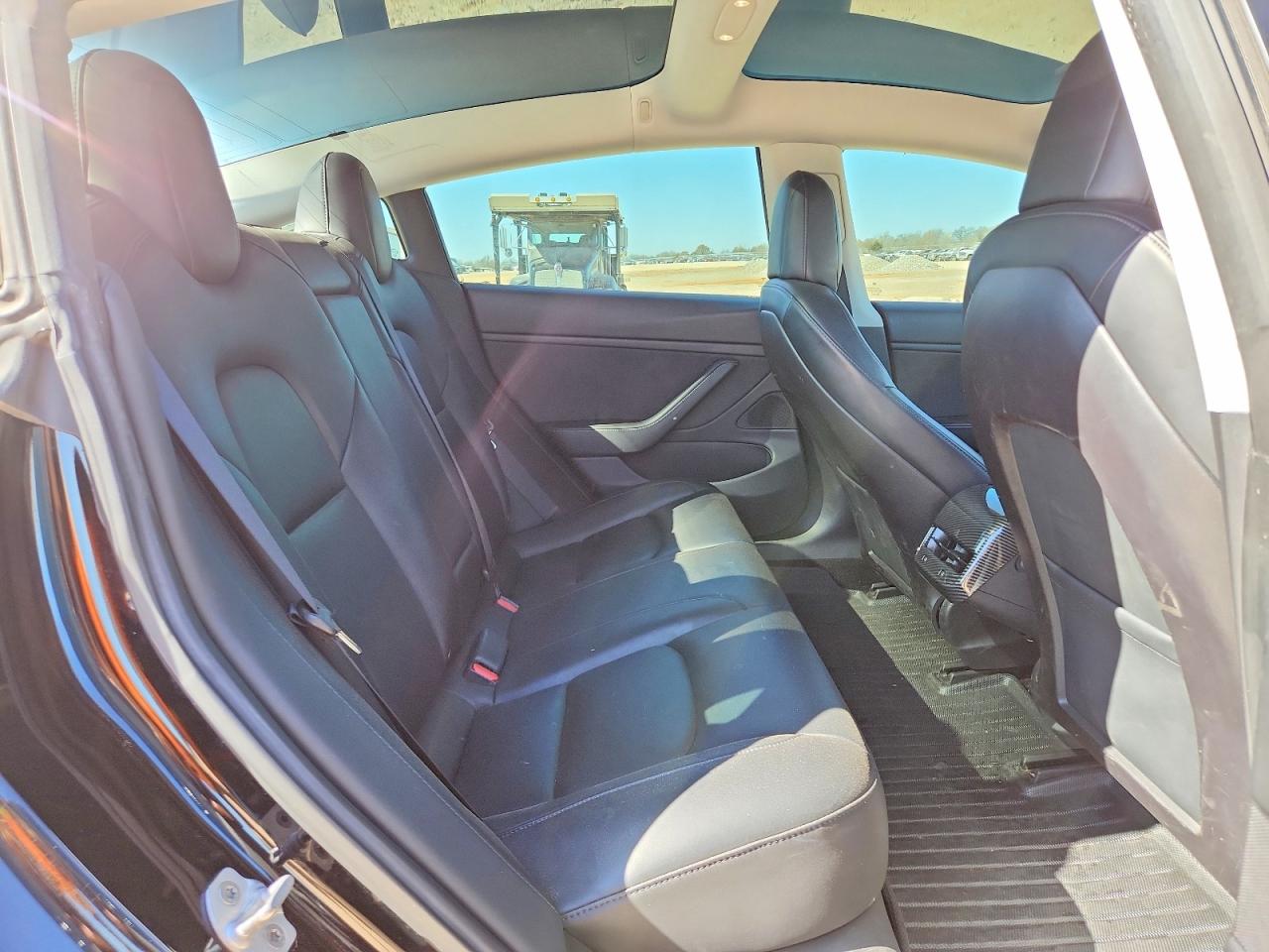 2019 TESLA MODEL 3 photo 10