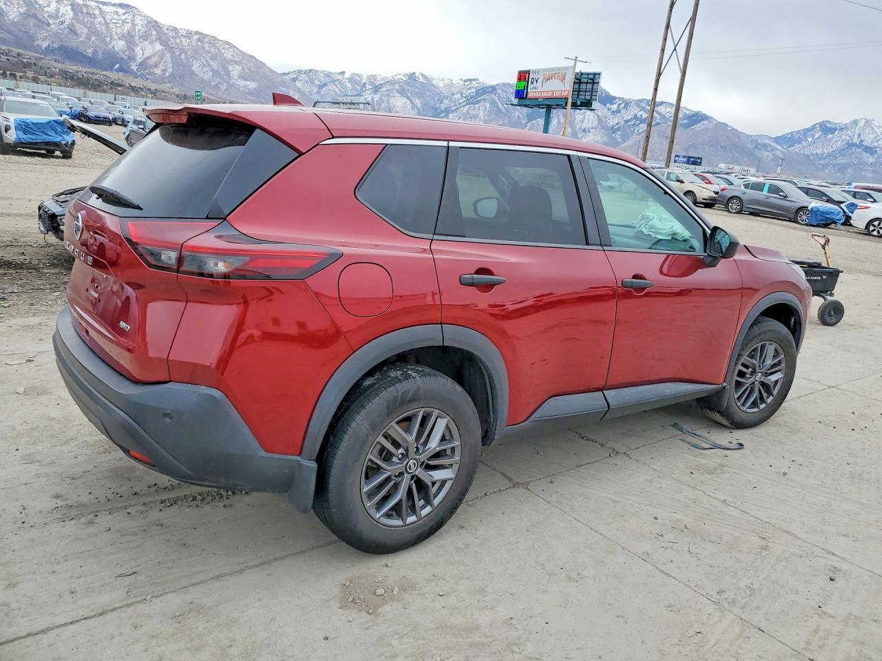 2021 NISSAN ROGUE S photo 7