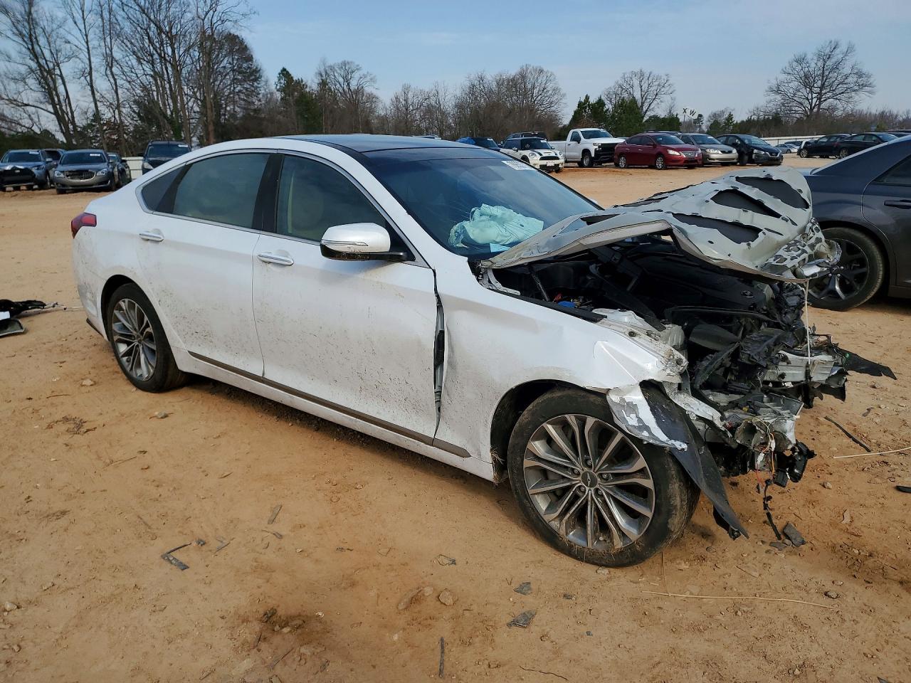 2015 HYUNDAI GENESIS 3.8L photo 4