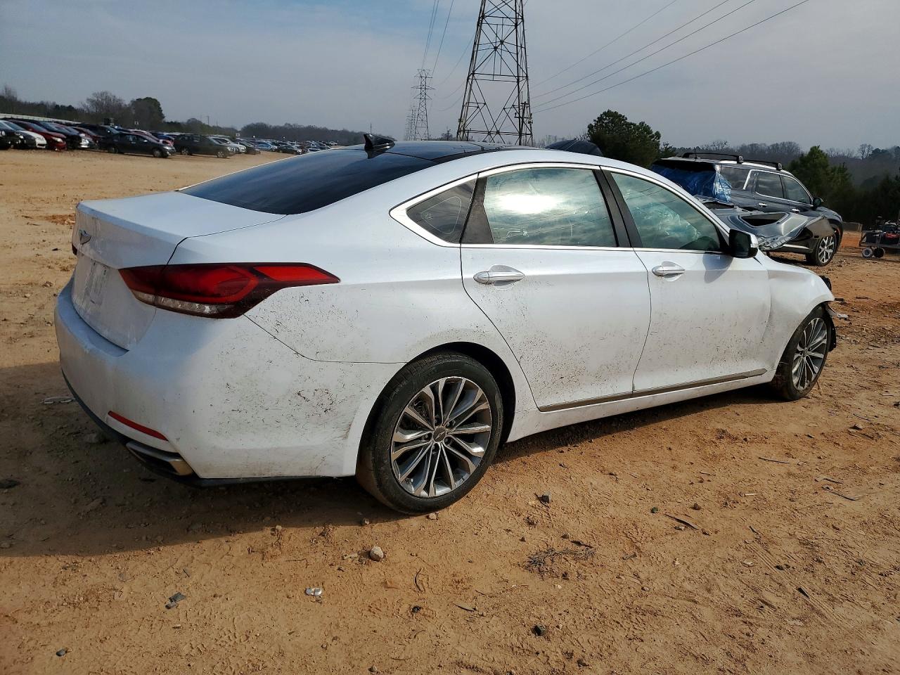 2015 HYUNDAI GENESIS 3.8L photo 3