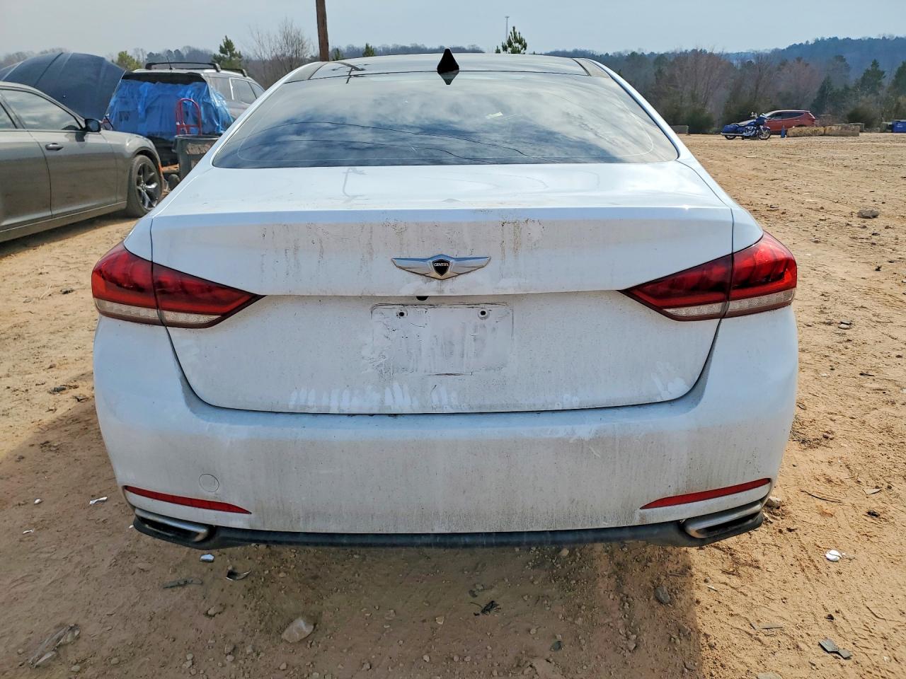 2015 HYUNDAI GENESIS 3.8L photo 6
