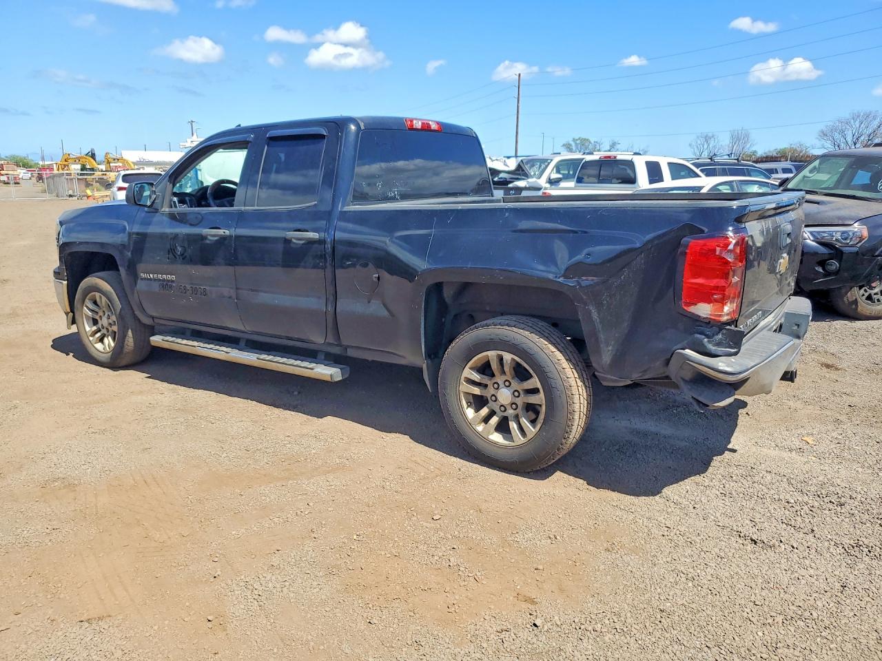 2014 CHEVROLET SILVERADO C1500 LT photo 2