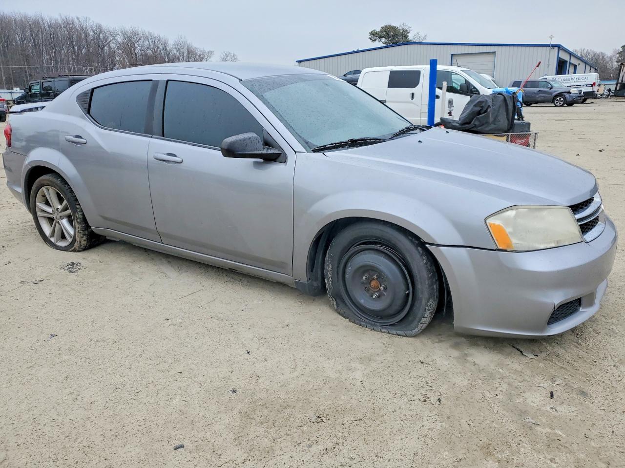 2013 DODGE AVENGER SE photo 7