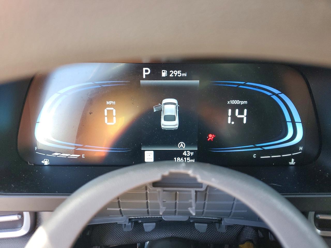 2025 HYUNDAI ELANTRA SE photo 17