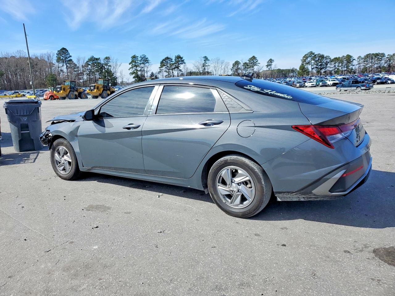2025 HYUNDAI ELANTRA SE photo 3