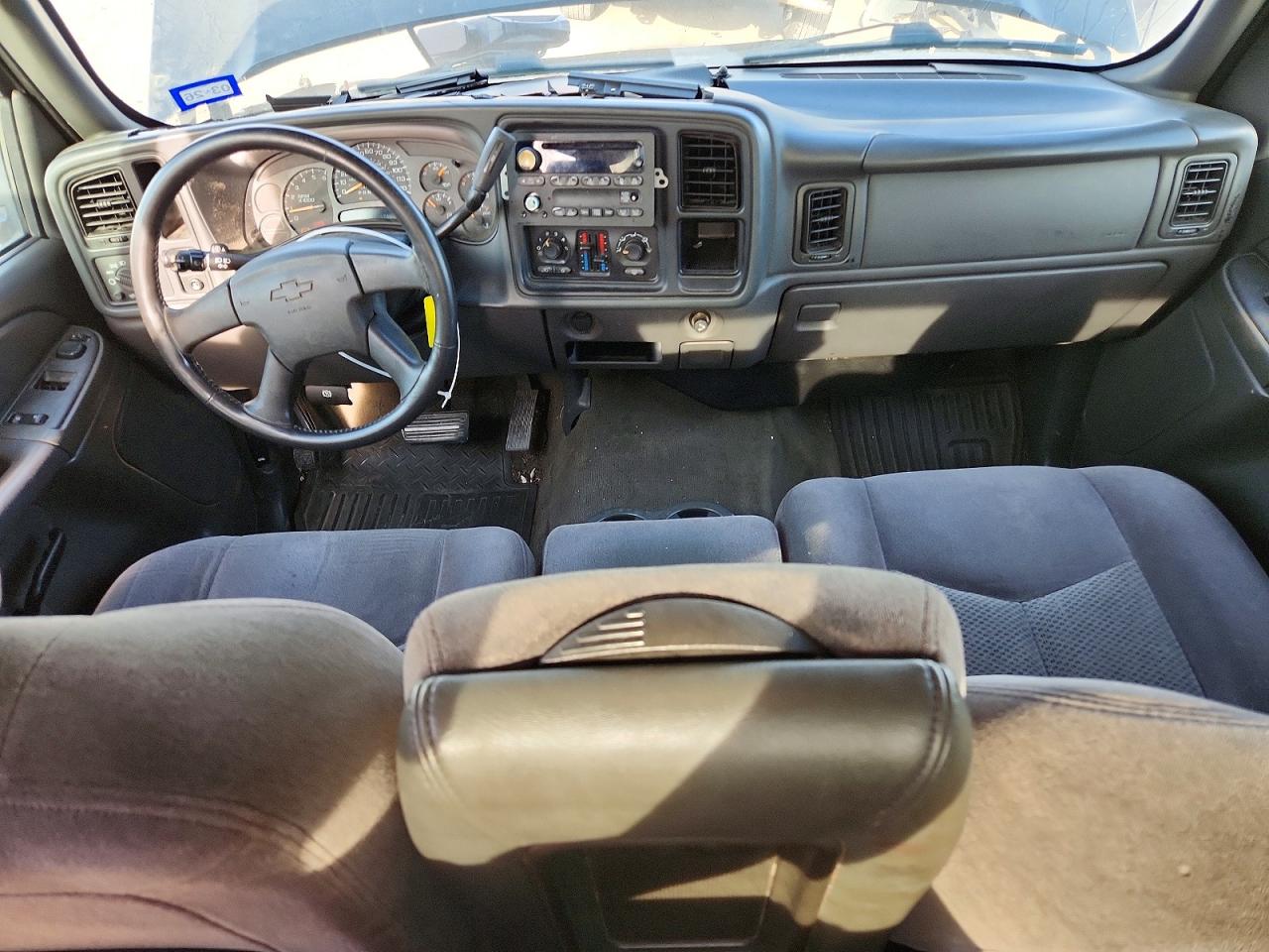 2006 CHEVROLET SILVERADO C1500 photo 8