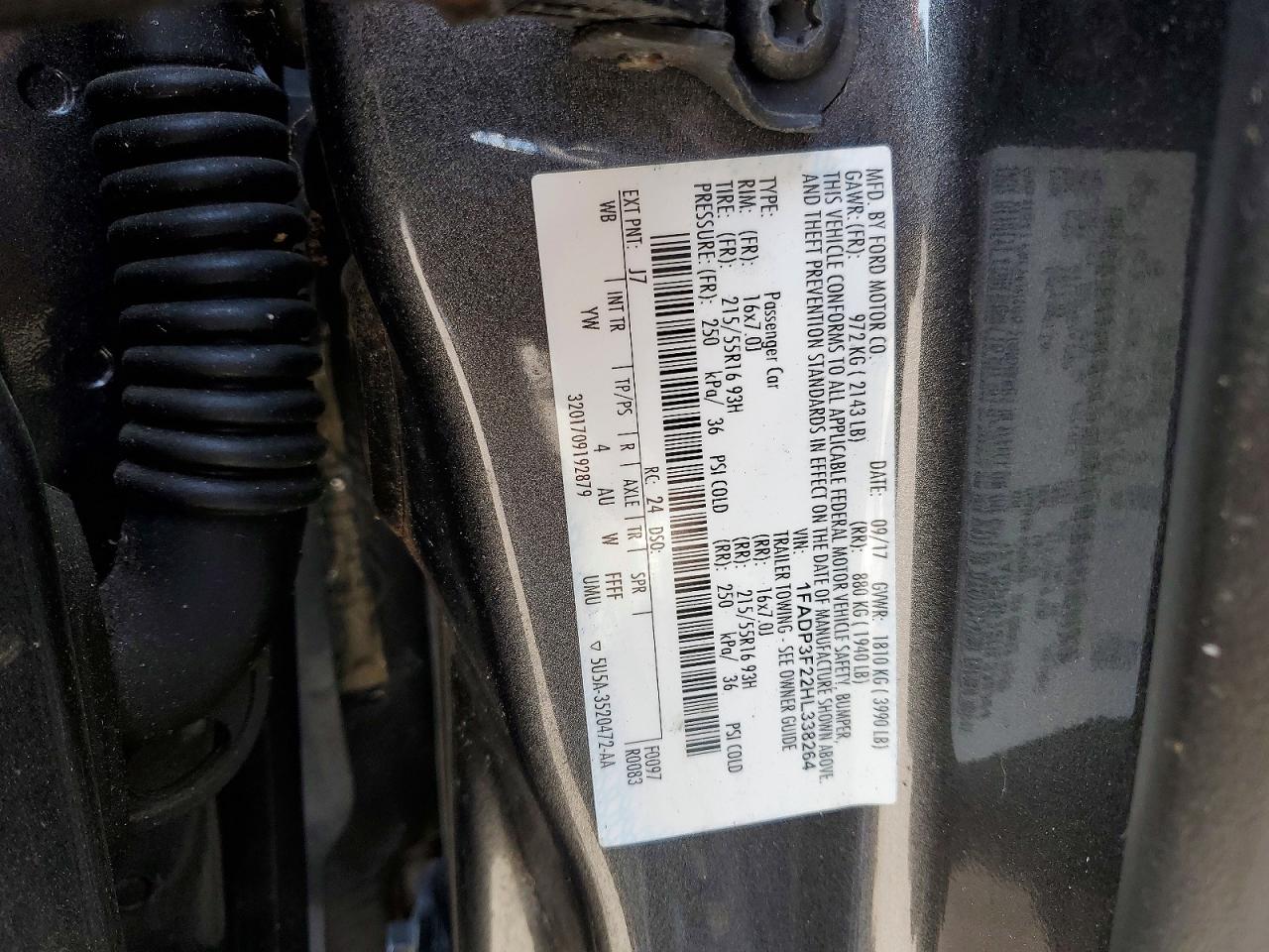 2017 FORD FOCUS SE photo 13