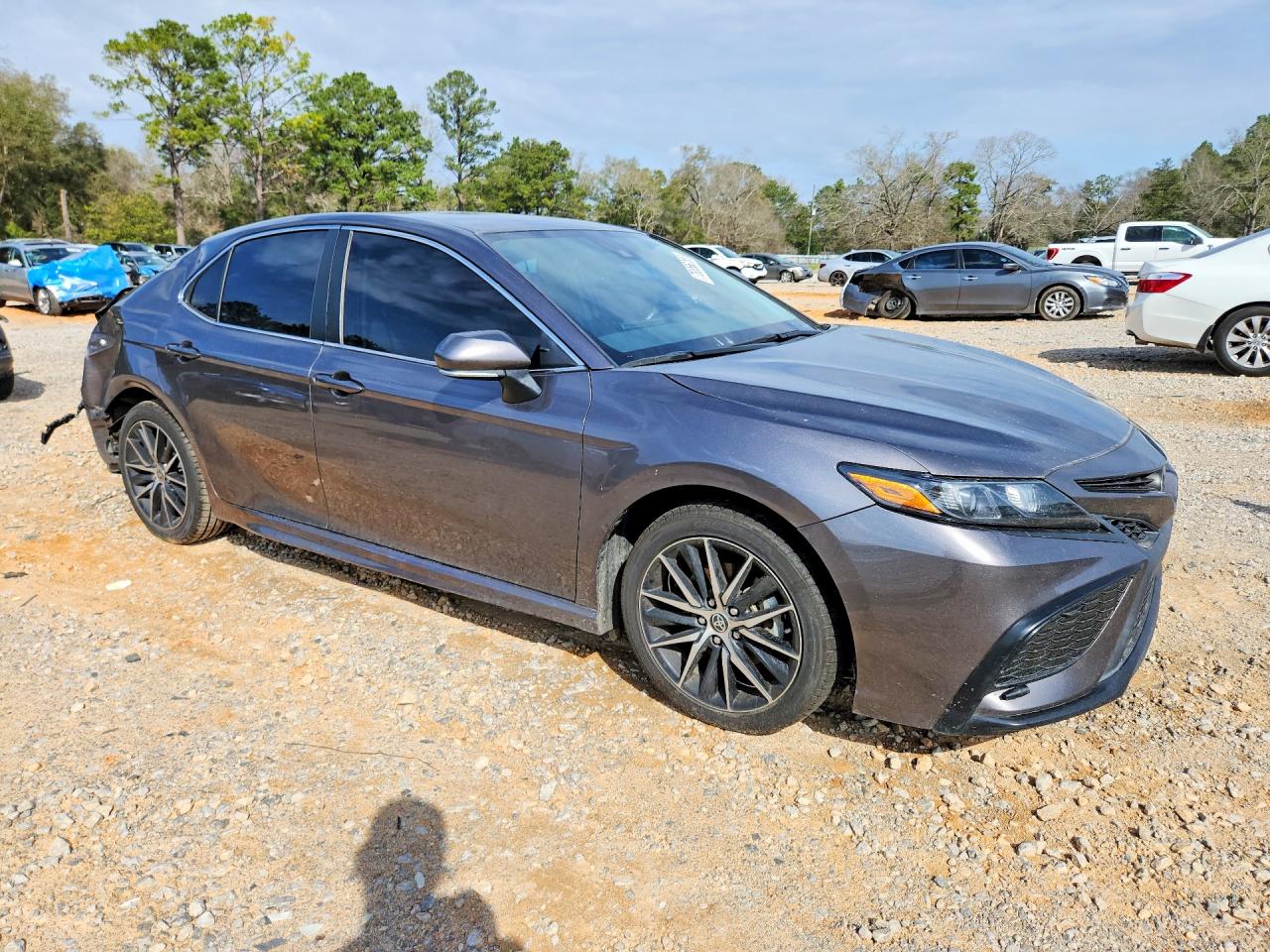 2022 TOYOTA CAMRY SE photo 10