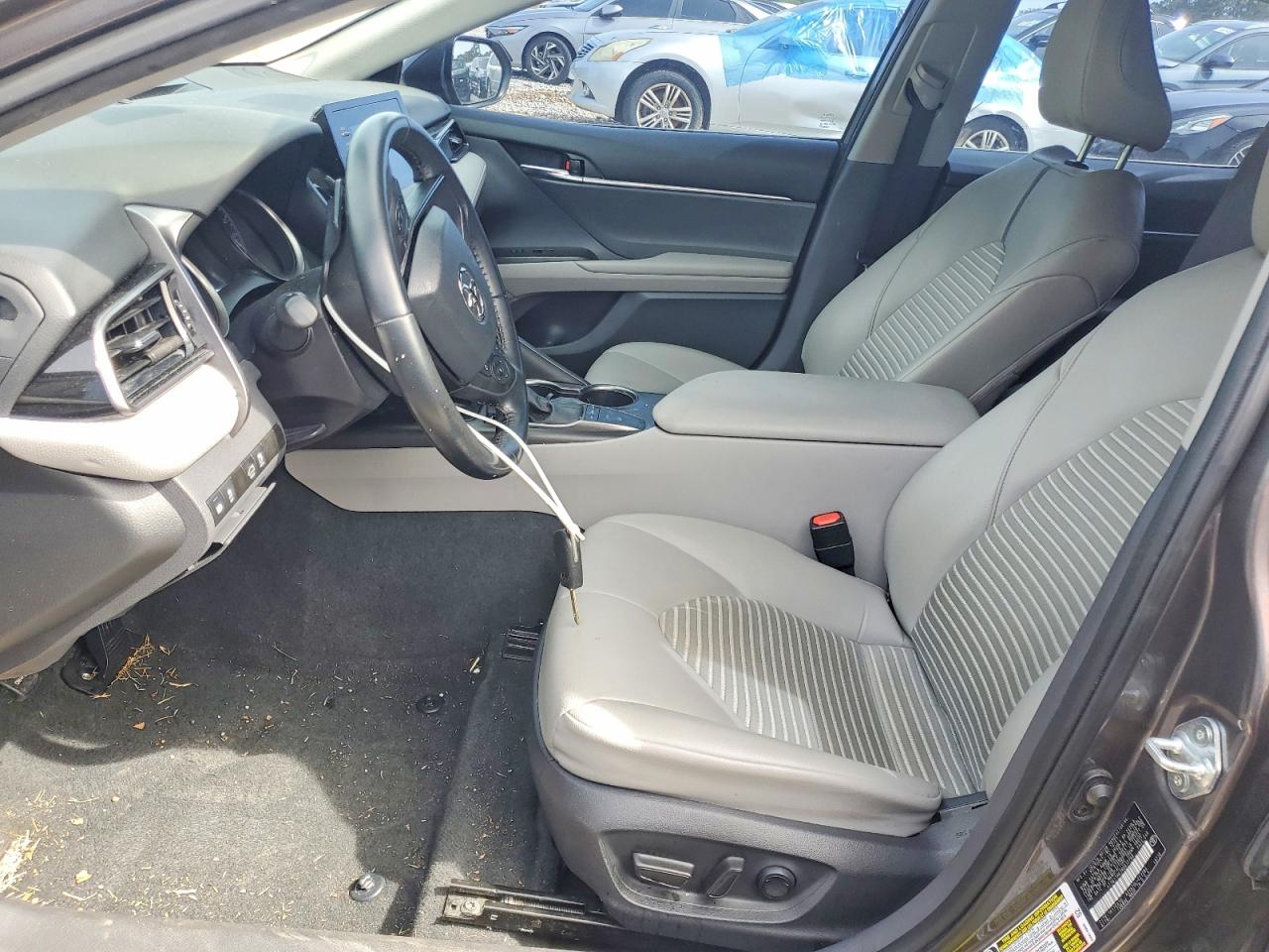 2022 TOYOTA CAMRY SE photo 20