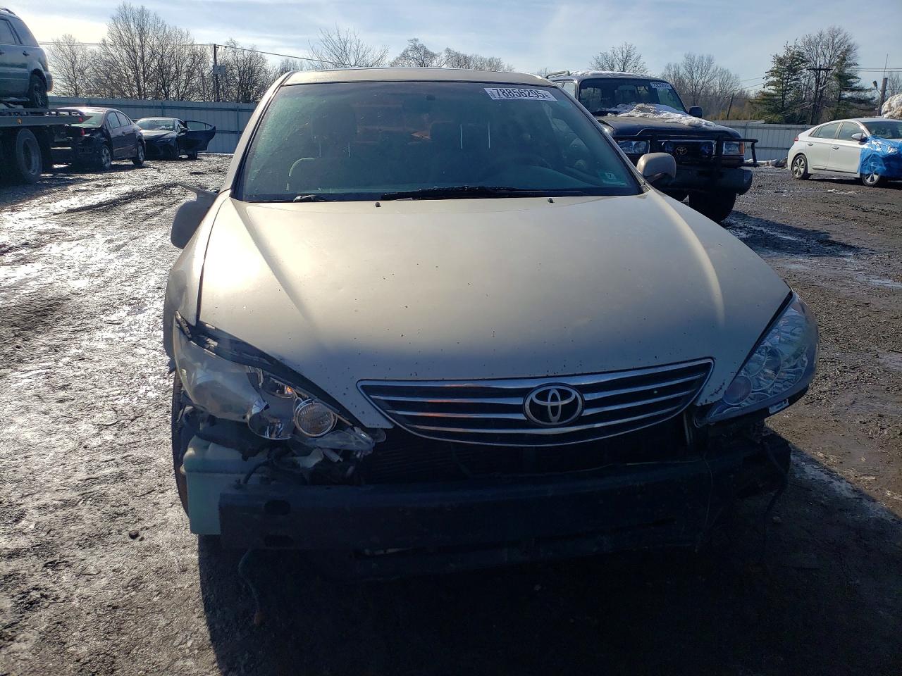 2005 TOYOTA CAMRY LE photo 9
