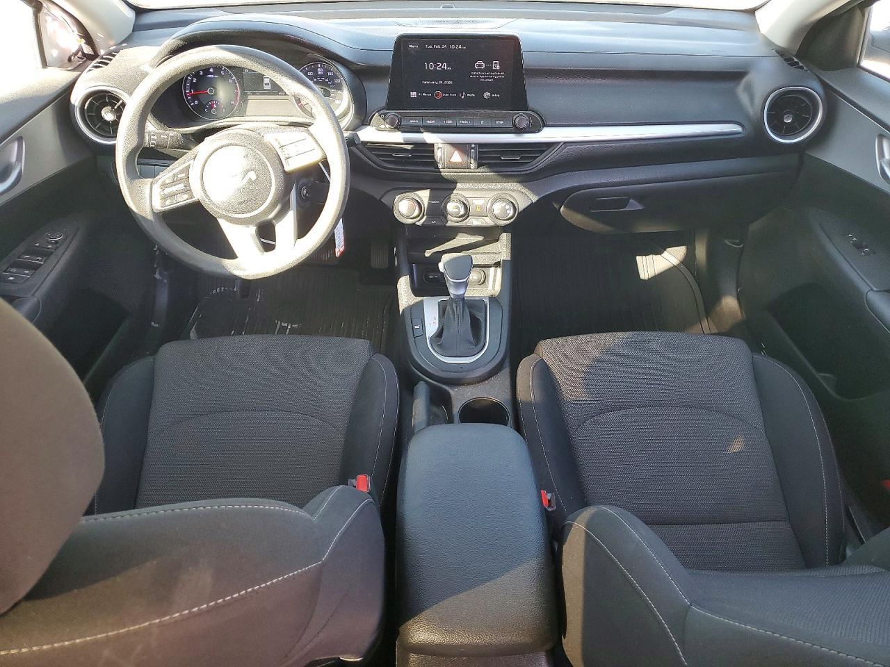 2023 KIA FORTE LXS photo 8