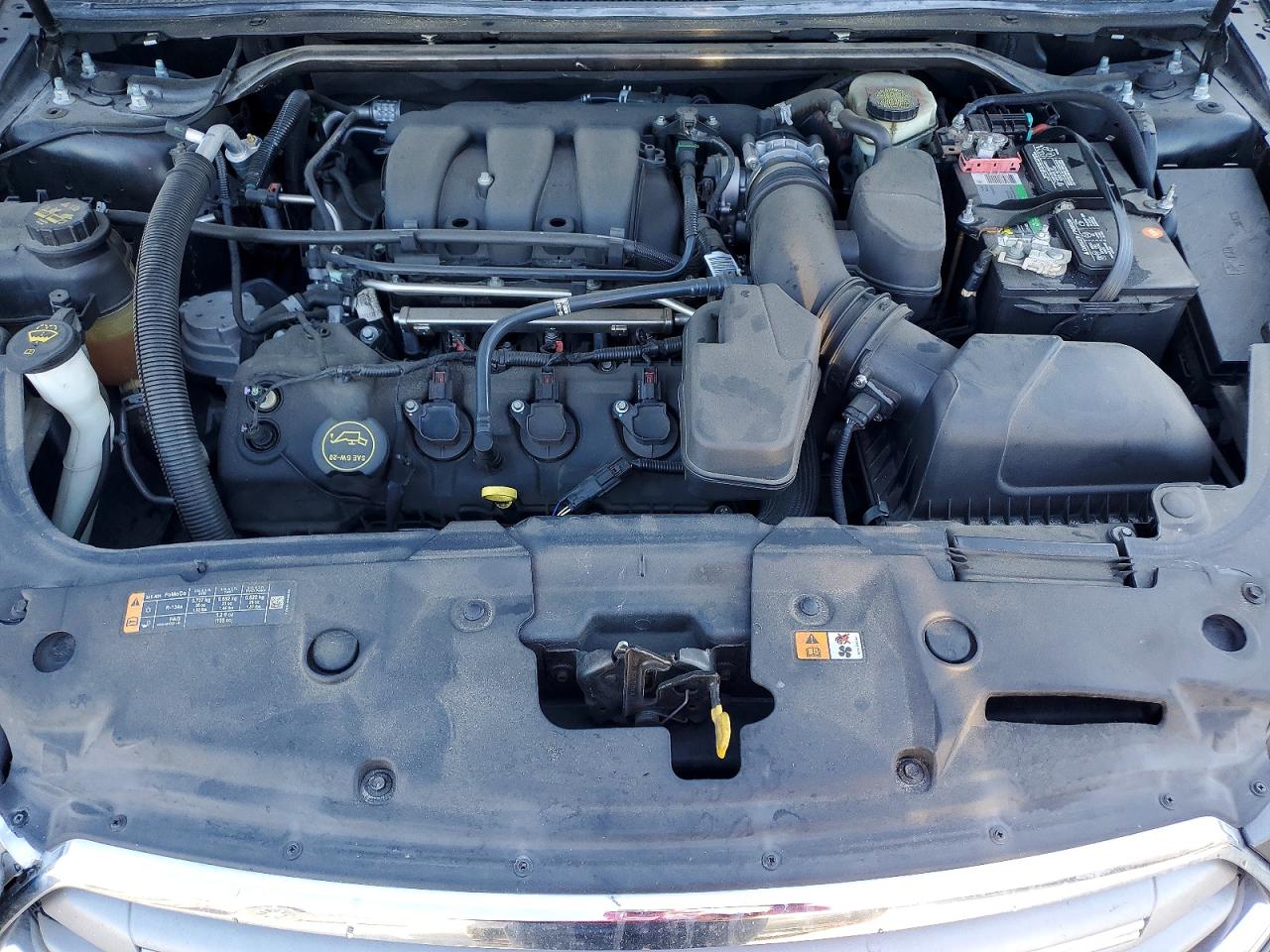 2015 FORD TAURUS SE photo 11