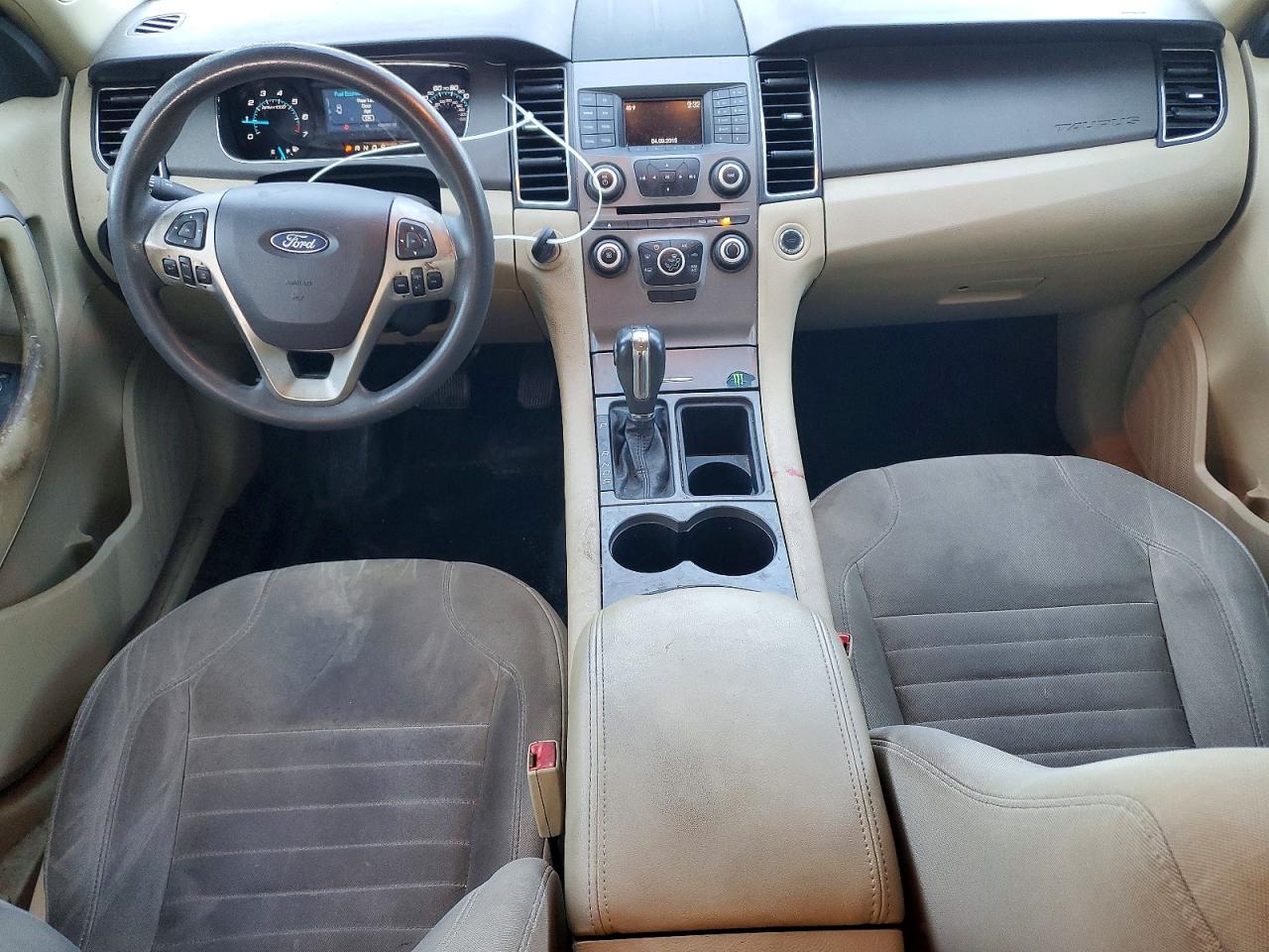 2015 FORD TAURUS SE photo 8