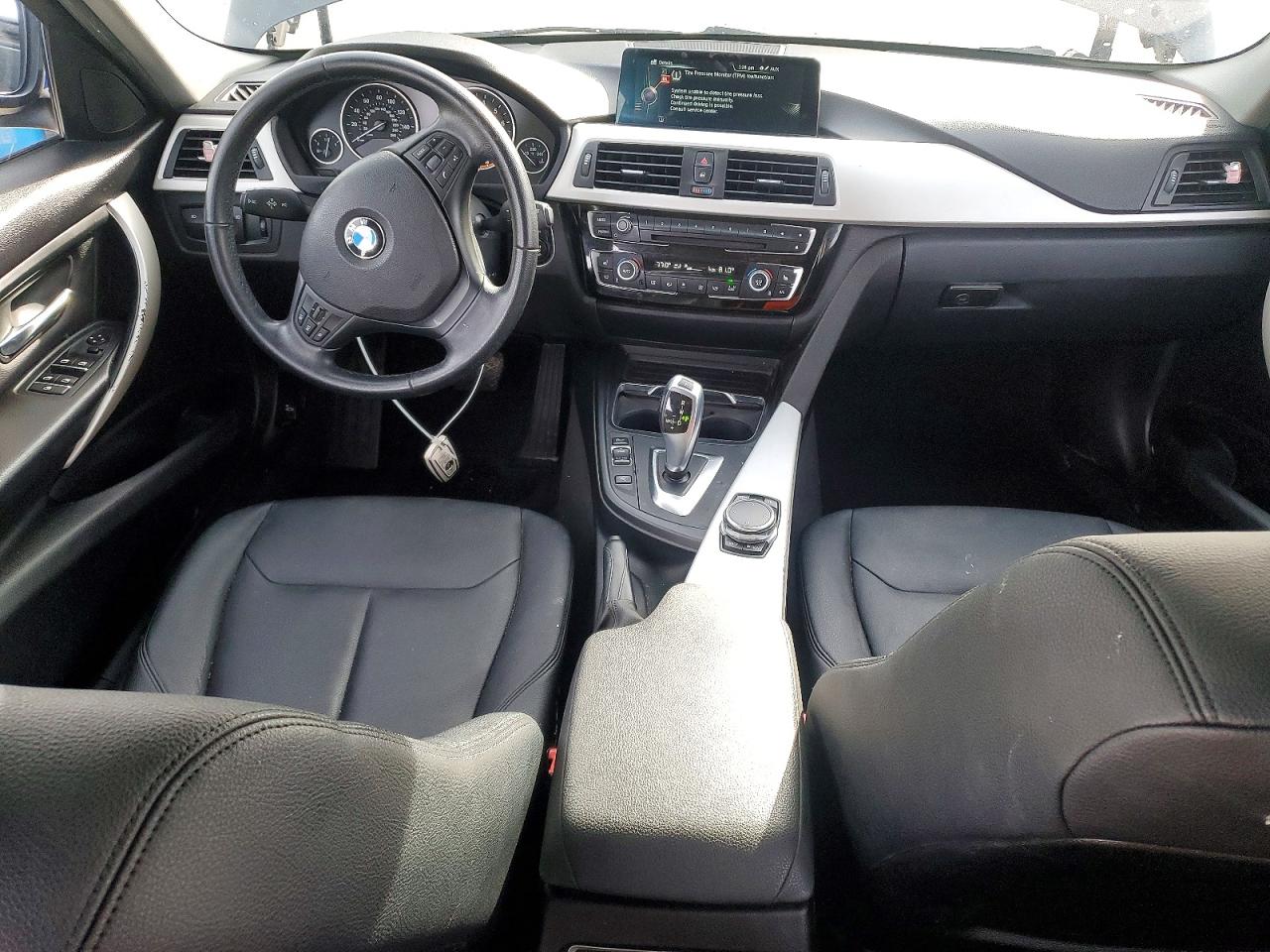 2016 BMW 320 XI photo 8