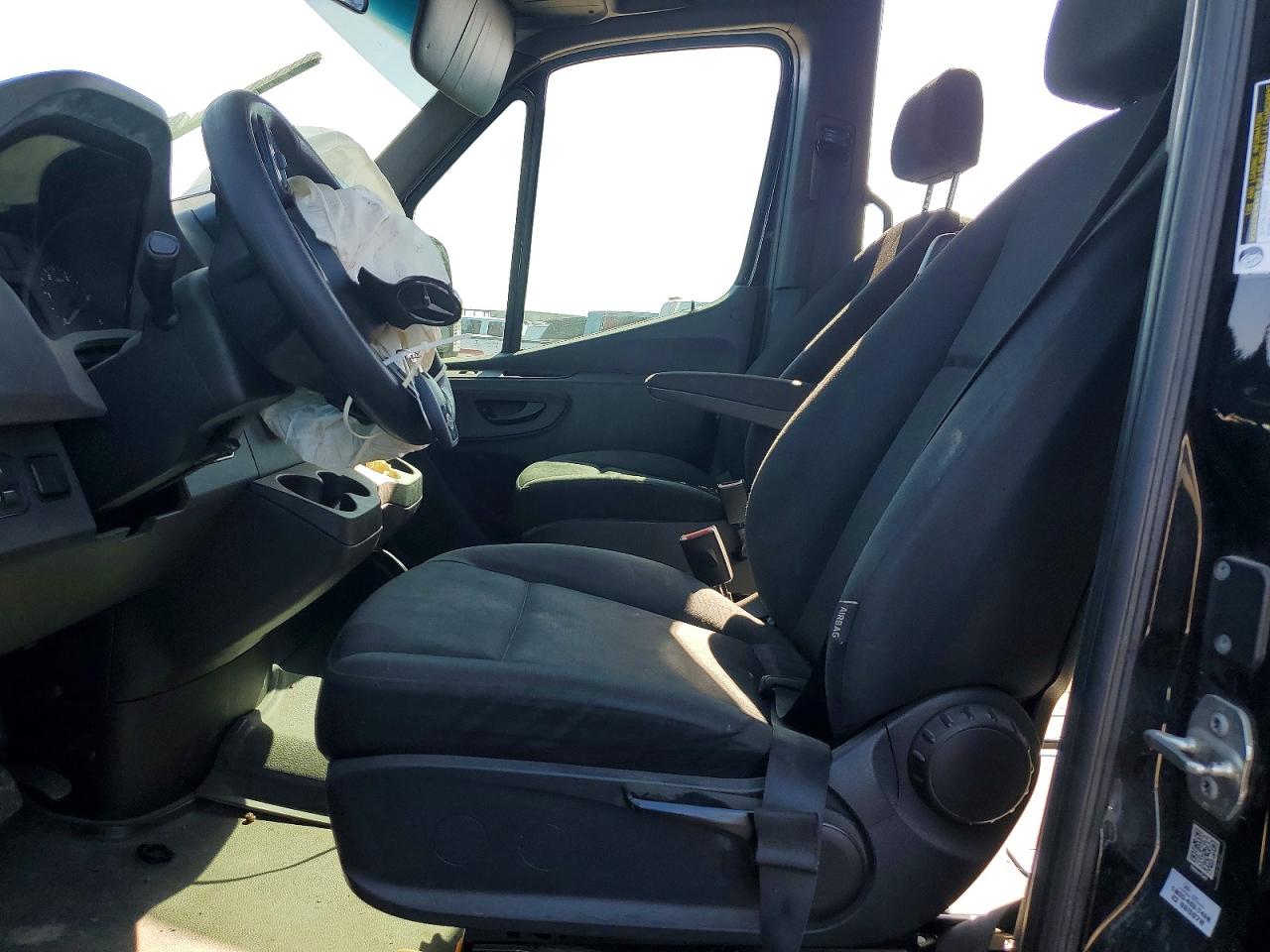 2019 MERCEDES-BENZ SPRINTER 2500 photo 13