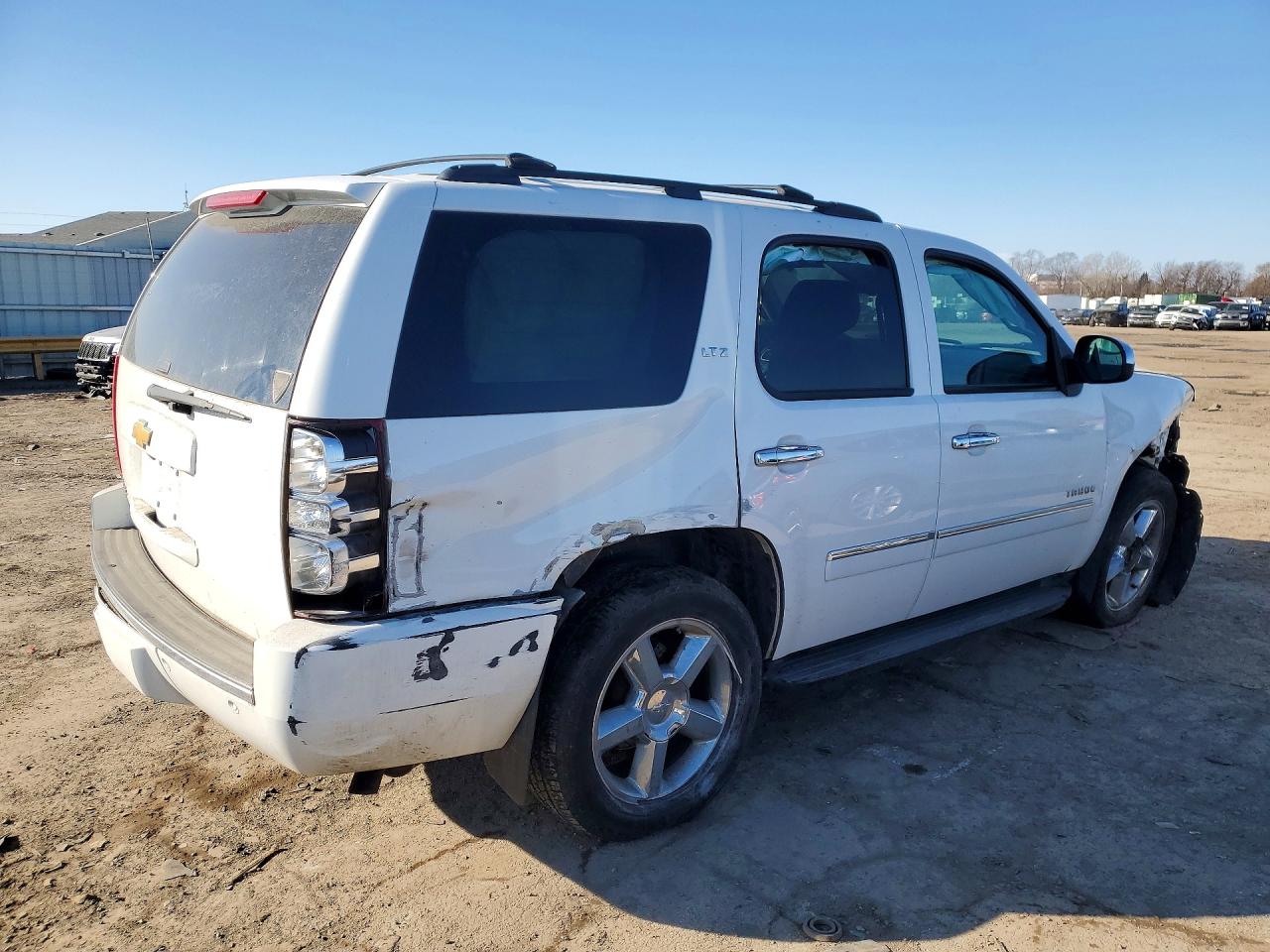 2013 CHEVROLET TAHOE K1500 LTZ photo 3