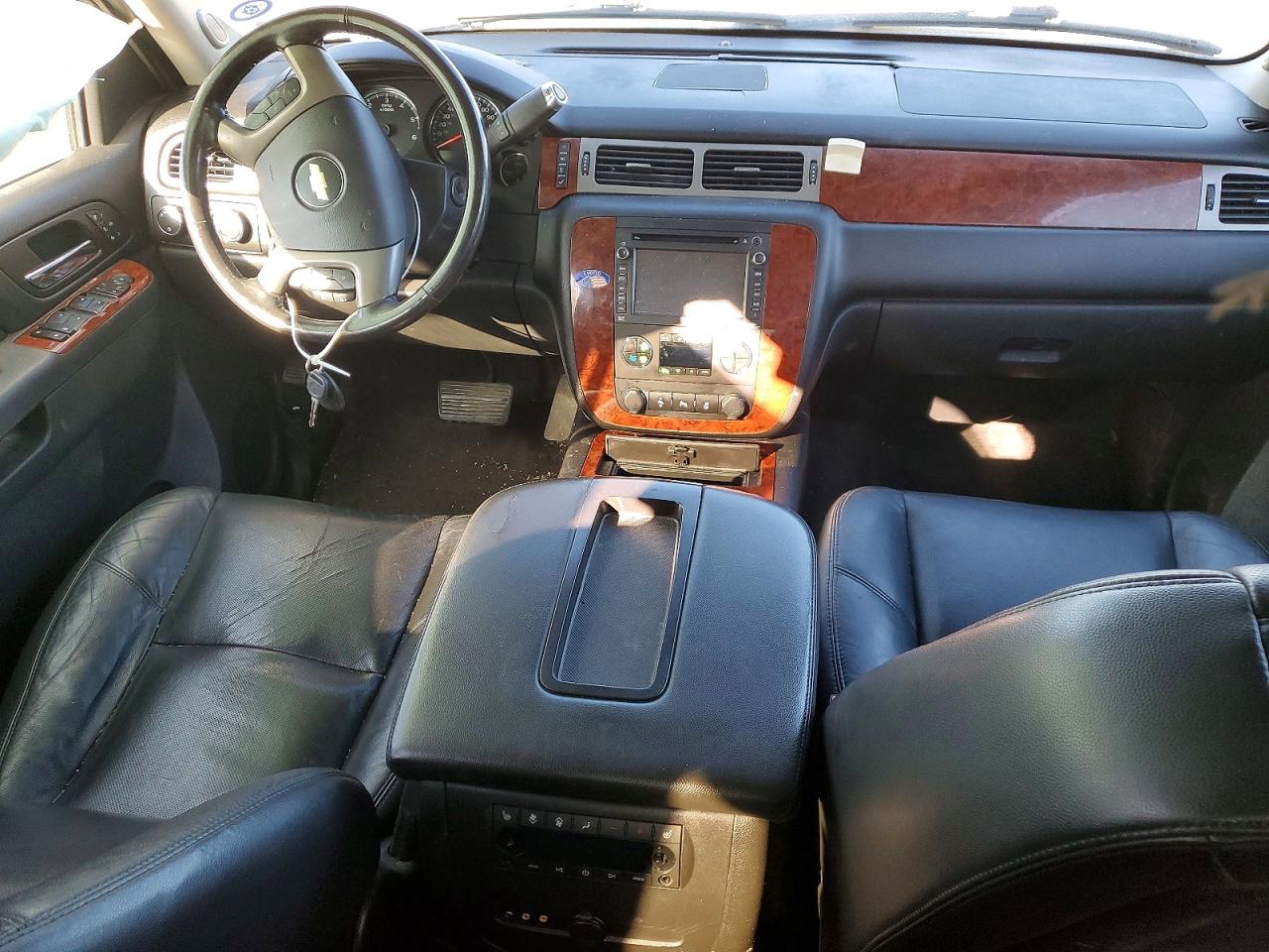 2013 CHEVROLET TAHOE K1500 LTZ photo 8