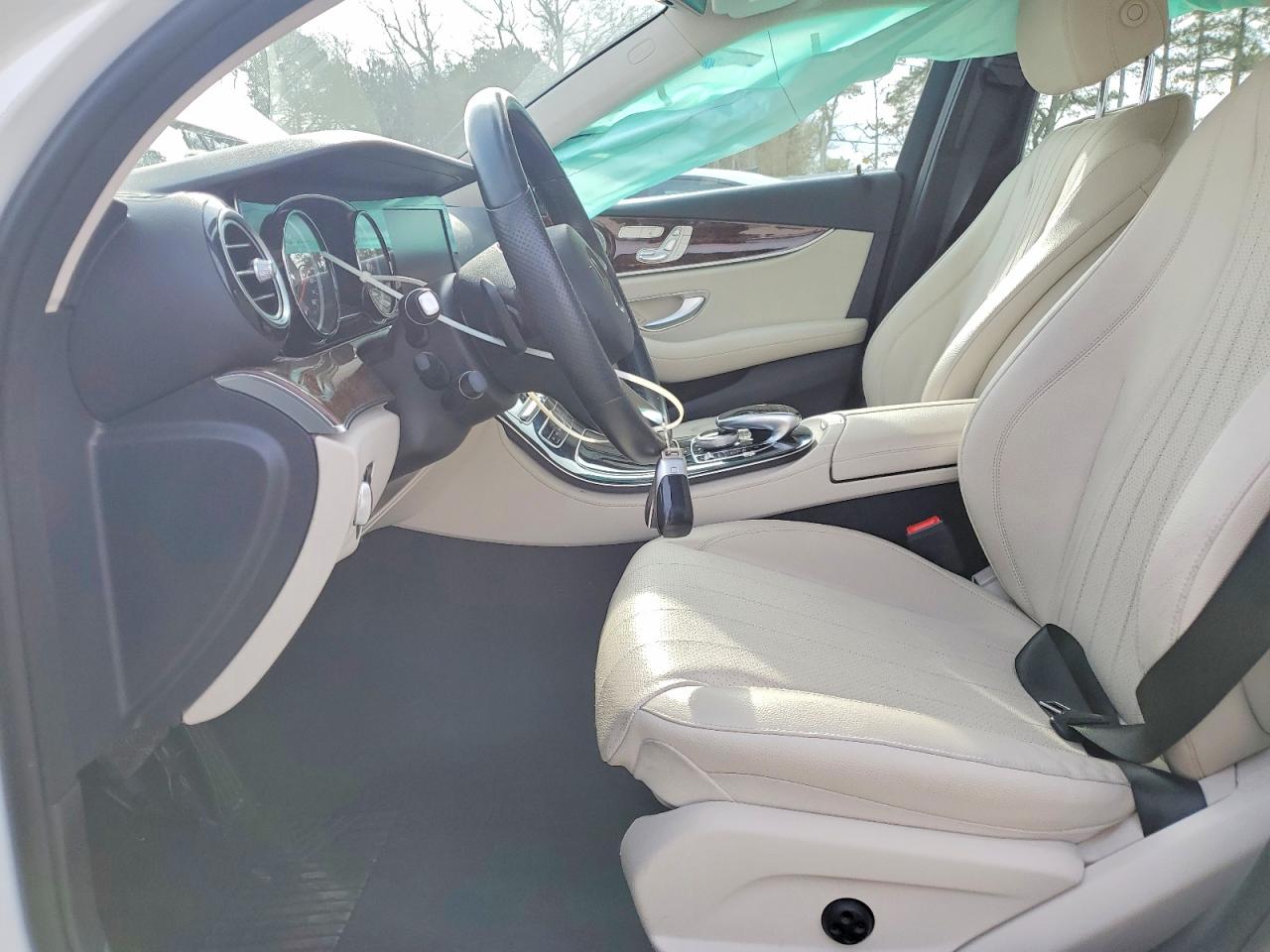 2018 MERCEDES-BENZ E 300 photo 7