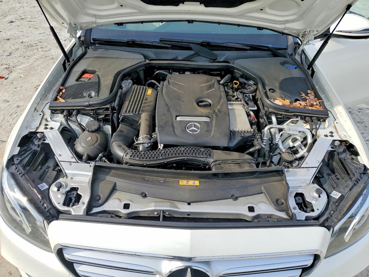 2018 MERCEDES-BENZ E 300 photo 11