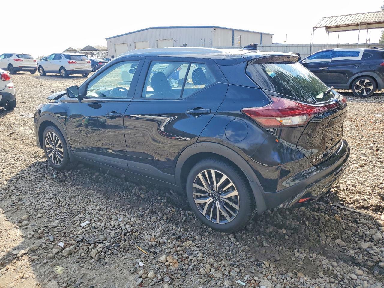 2022 NISSAN KICKS SV photo 4