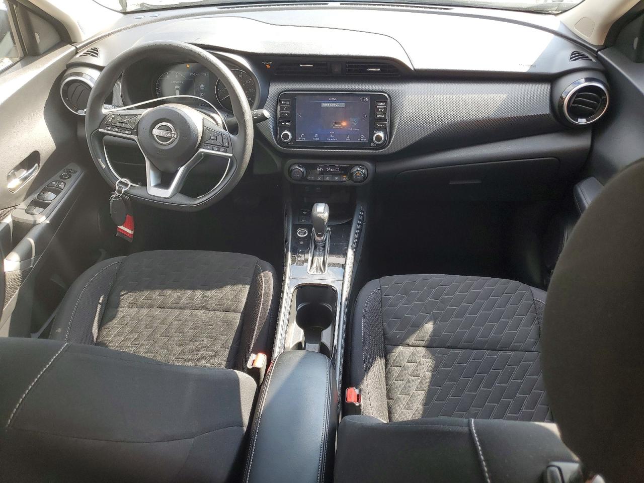 2022 NISSAN KICKS SV photo 22